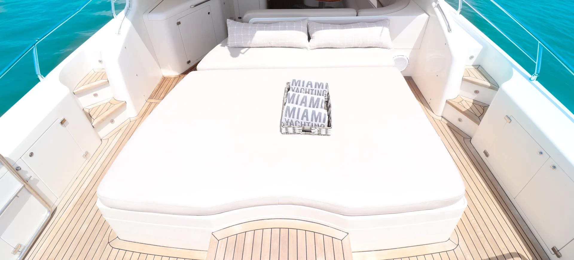 Uniesse Boats 55 Motoryacht in Miami Beach, FL — photo 7