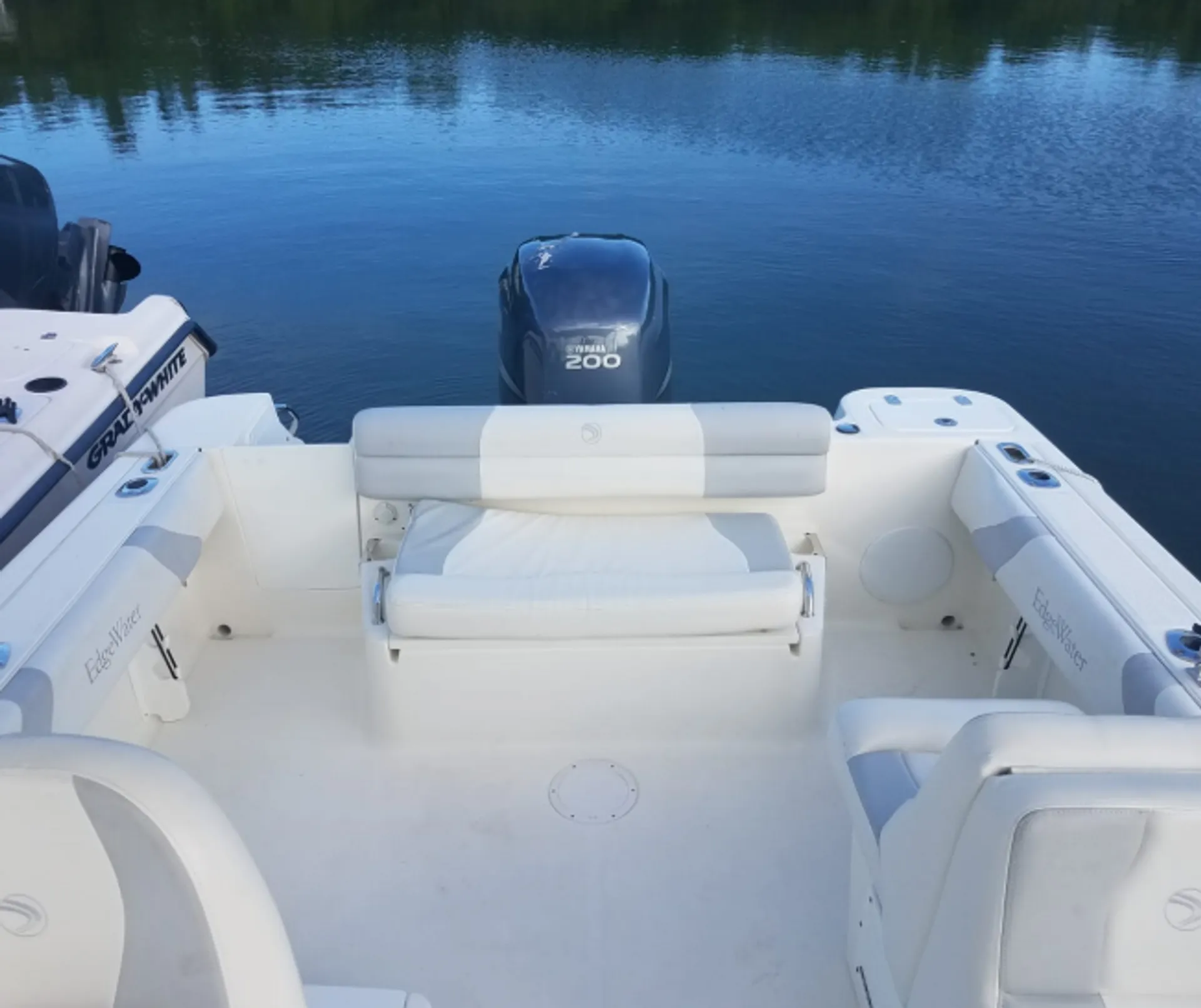 Edgewater Powerboats 190 IS in Islamorada, FL — photo 5