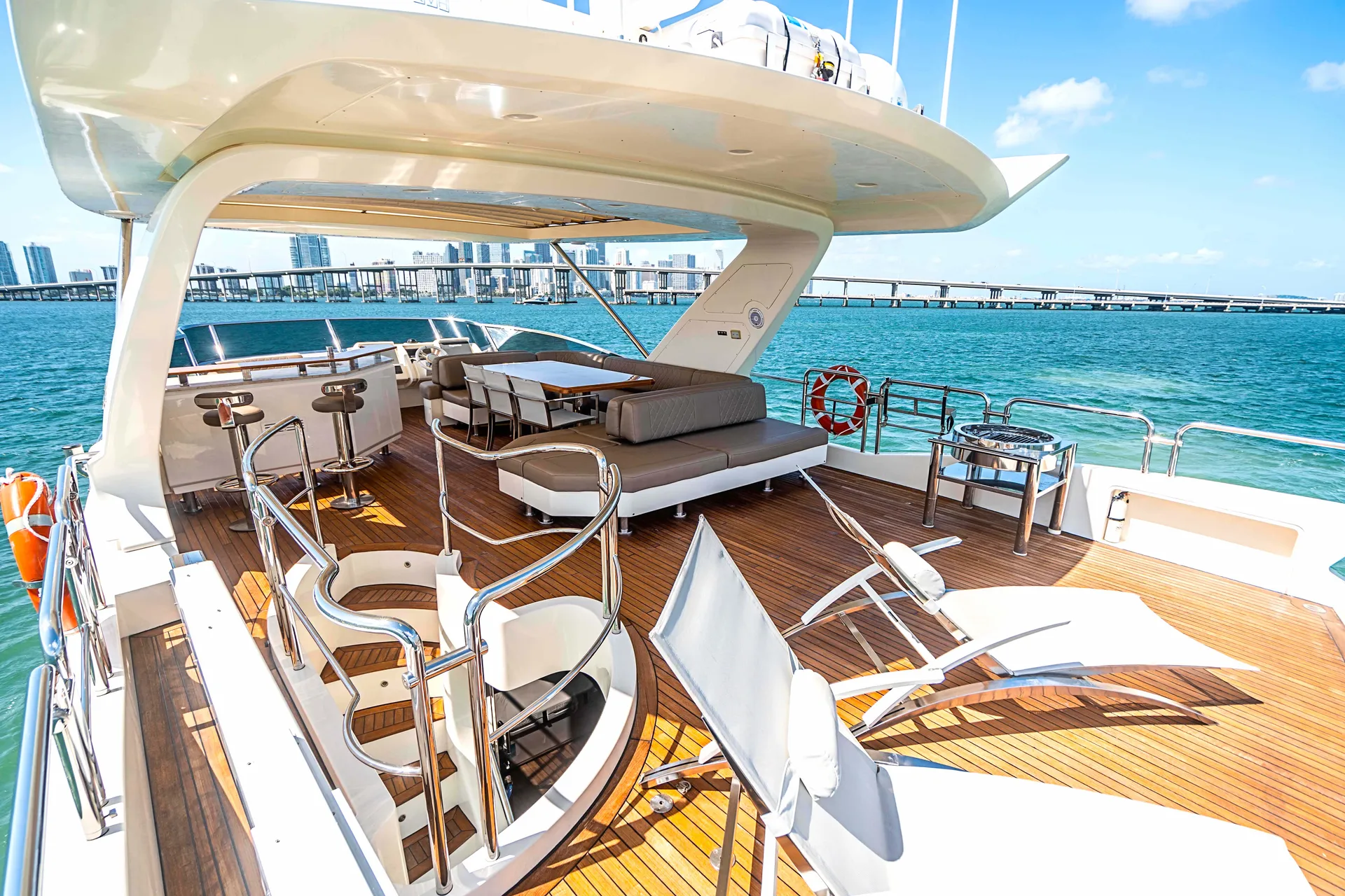 78 Azimut in Miami Beach, FL — photo 6