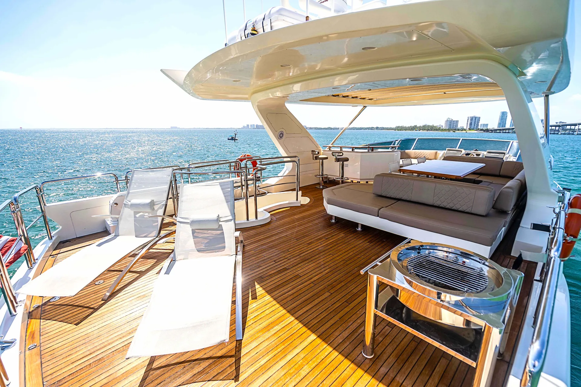 78 Azimut in Miami Beach, FL — photo 2