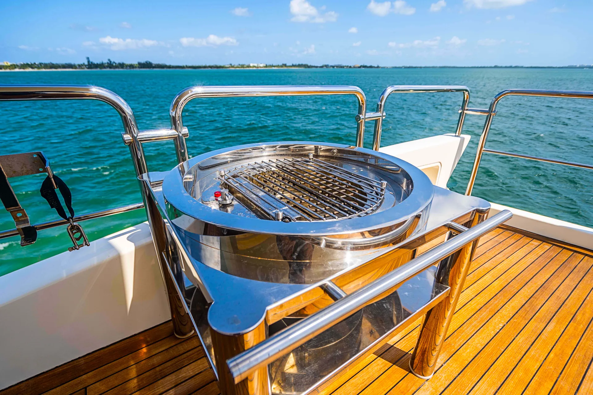 78 Azimut in Miami Beach, FL — photo 3