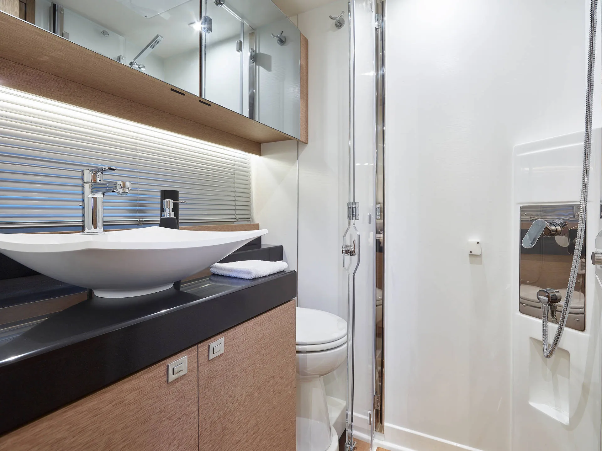 Other Prestige 500 Flybridge in Miami Beach, FL — photo 6