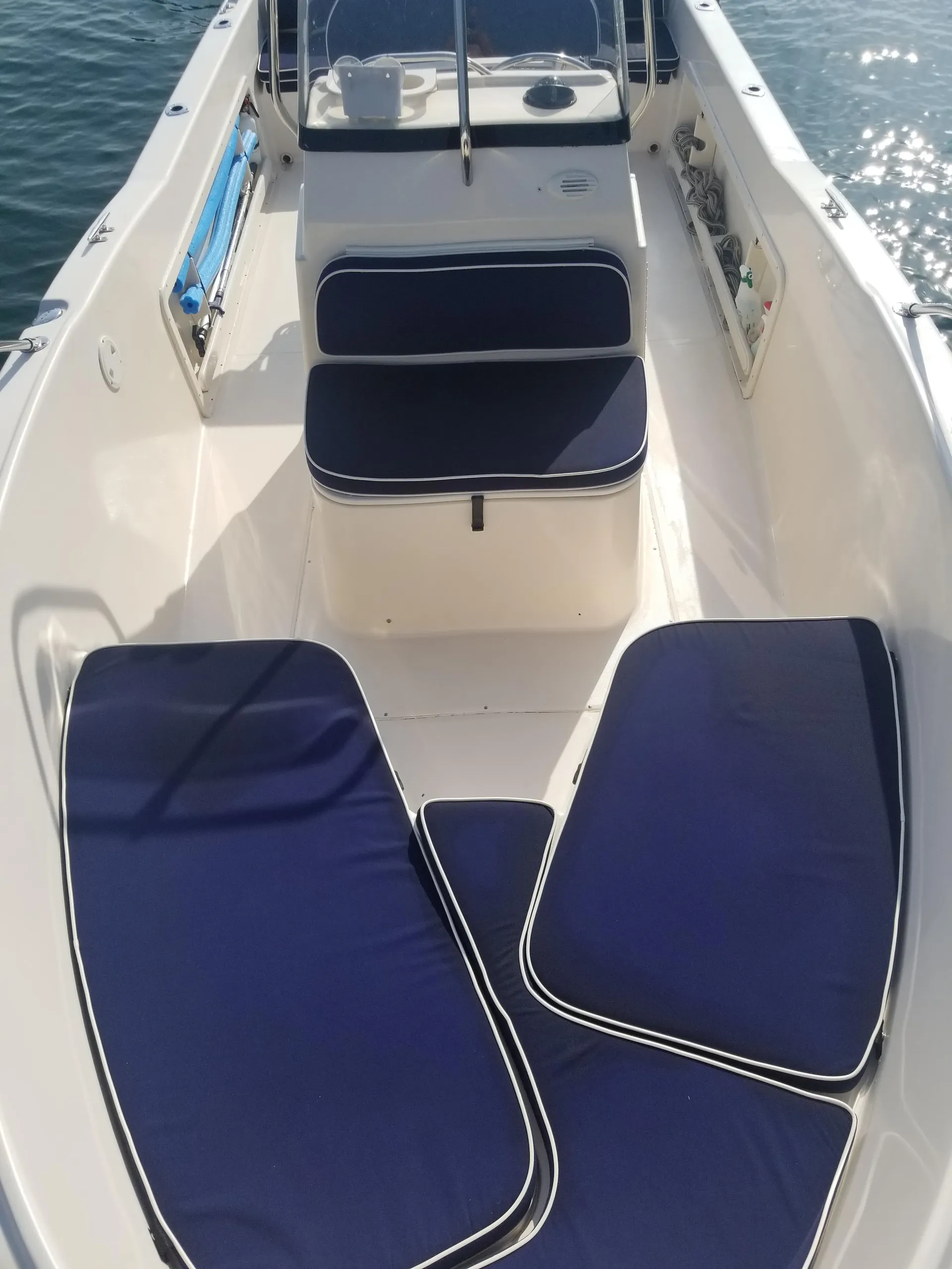 Grady-White Boats 209 Escape w/F150 Yamaha in Fontana-on-Geneva Lake, WI — photo 10