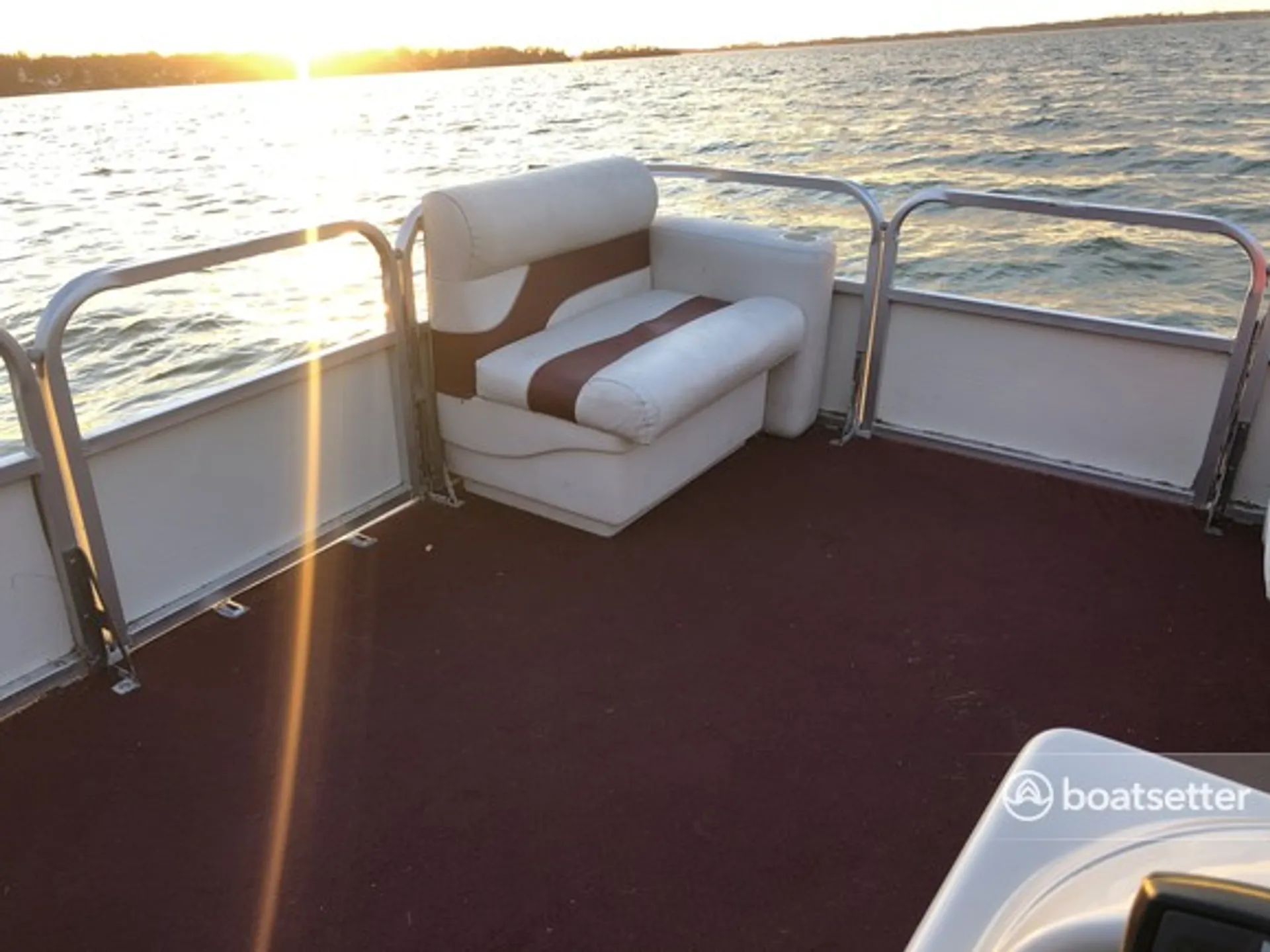 Misty Harbor  model 16 in Clear Lake, IA — photo 6