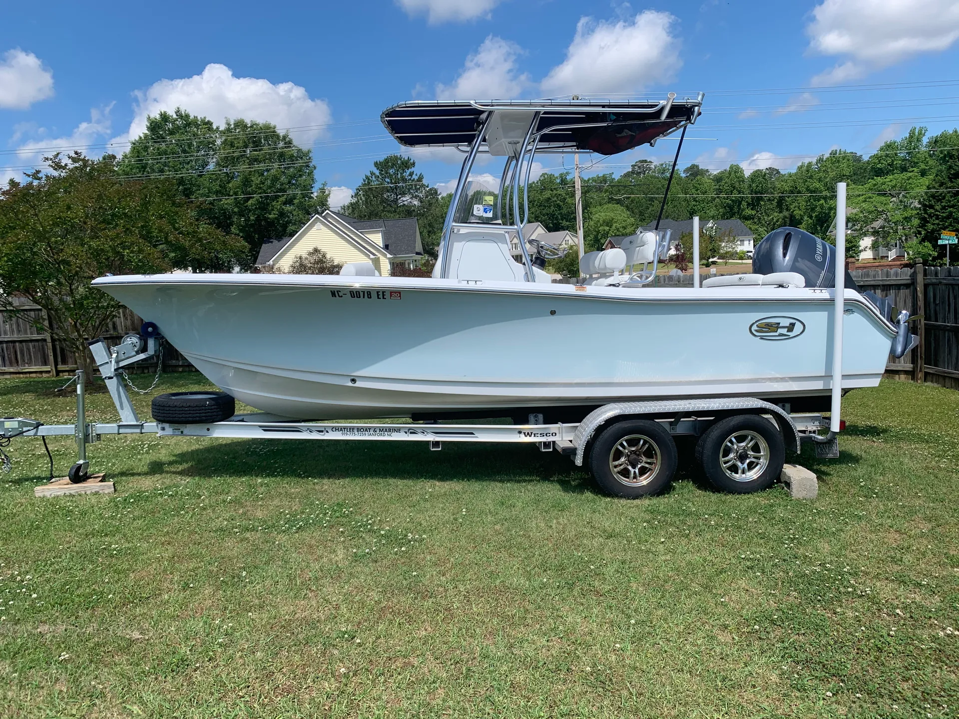 Sea Hunt Boats Ultra 211 in Morehead City, NC — photo 2