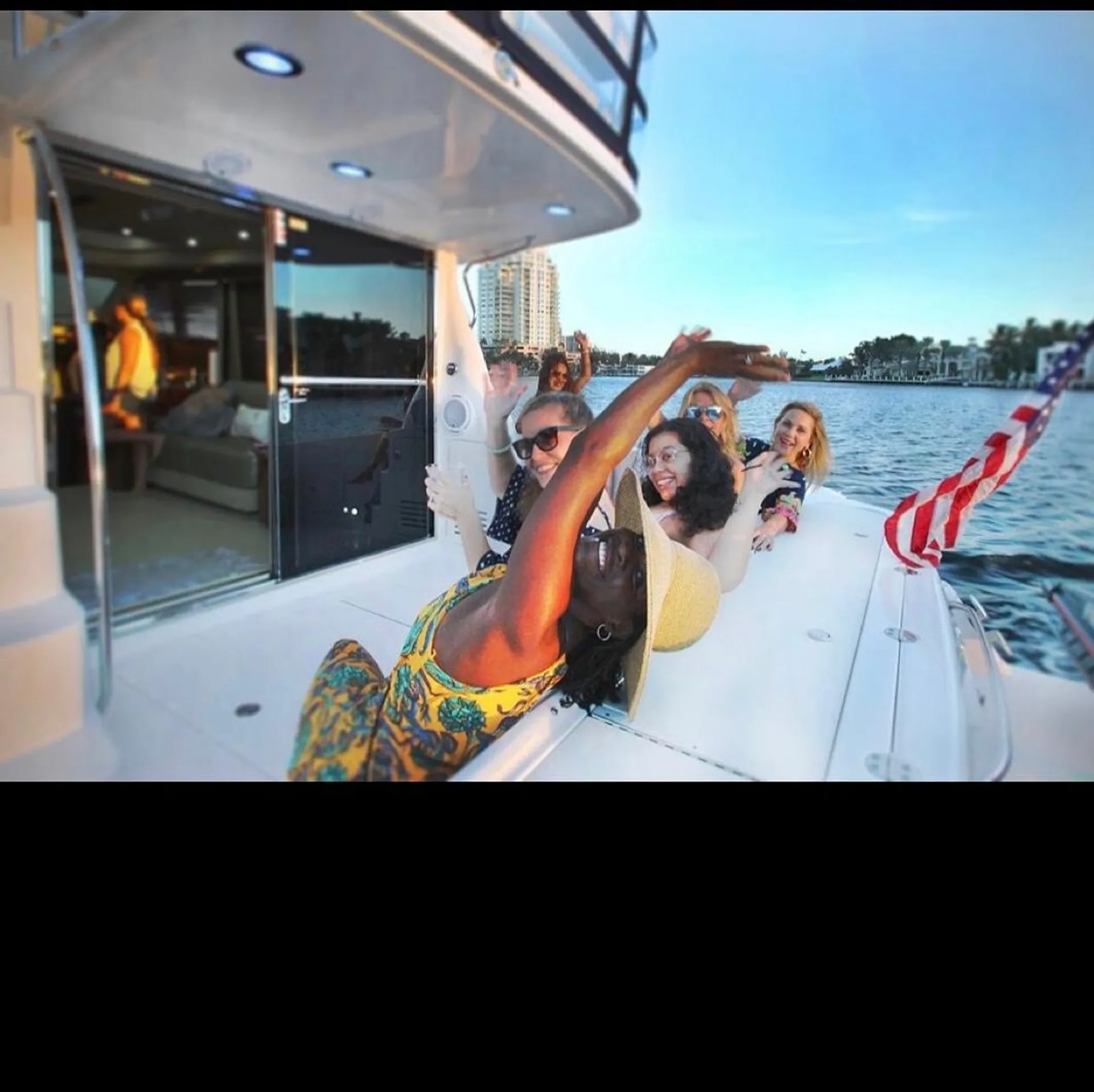 Sea Ray Boats Sedan Bridge 55 in Miami, FL — photo 6