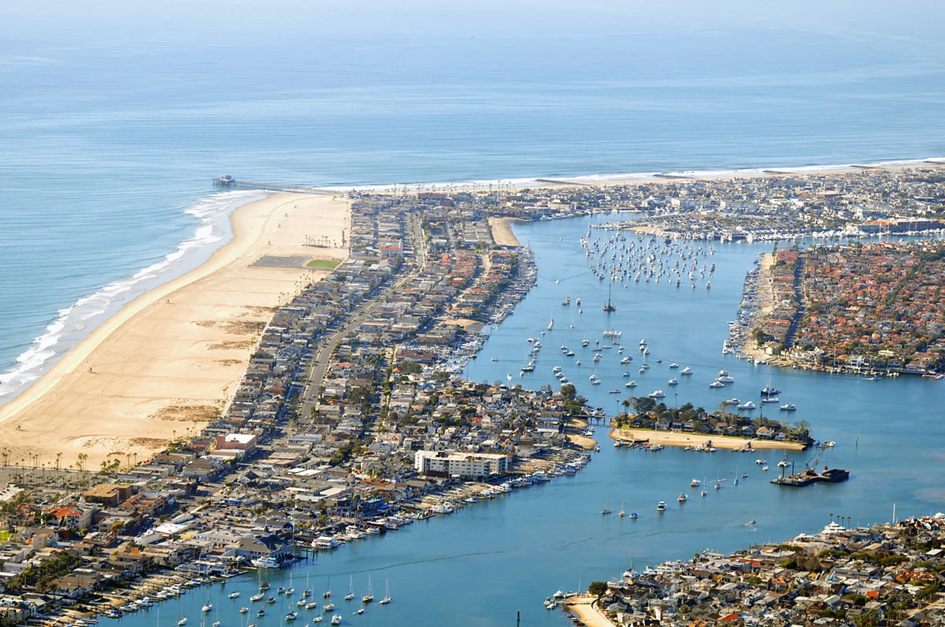 43’ Searay Sundancer Sport Yacht Newport Harbor Cruise