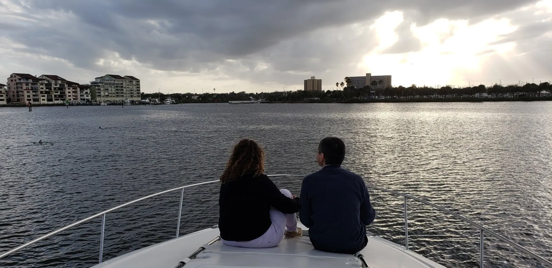 Charter this 36' Sea Ray Sport Yacht Today!