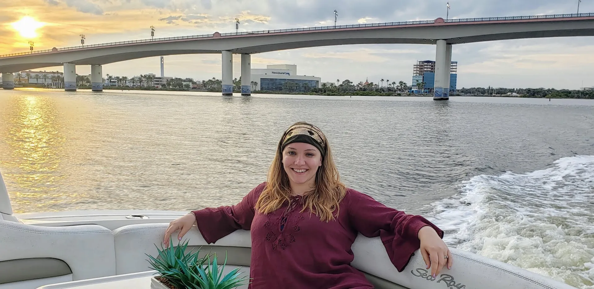 Charter this 36' Sea Ray Sport Yacht Today!