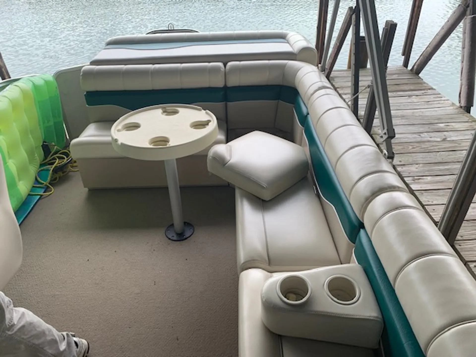 Godfrey   24' Sweet Water Pontoon Boat in Cherokee County, AL — photo 6