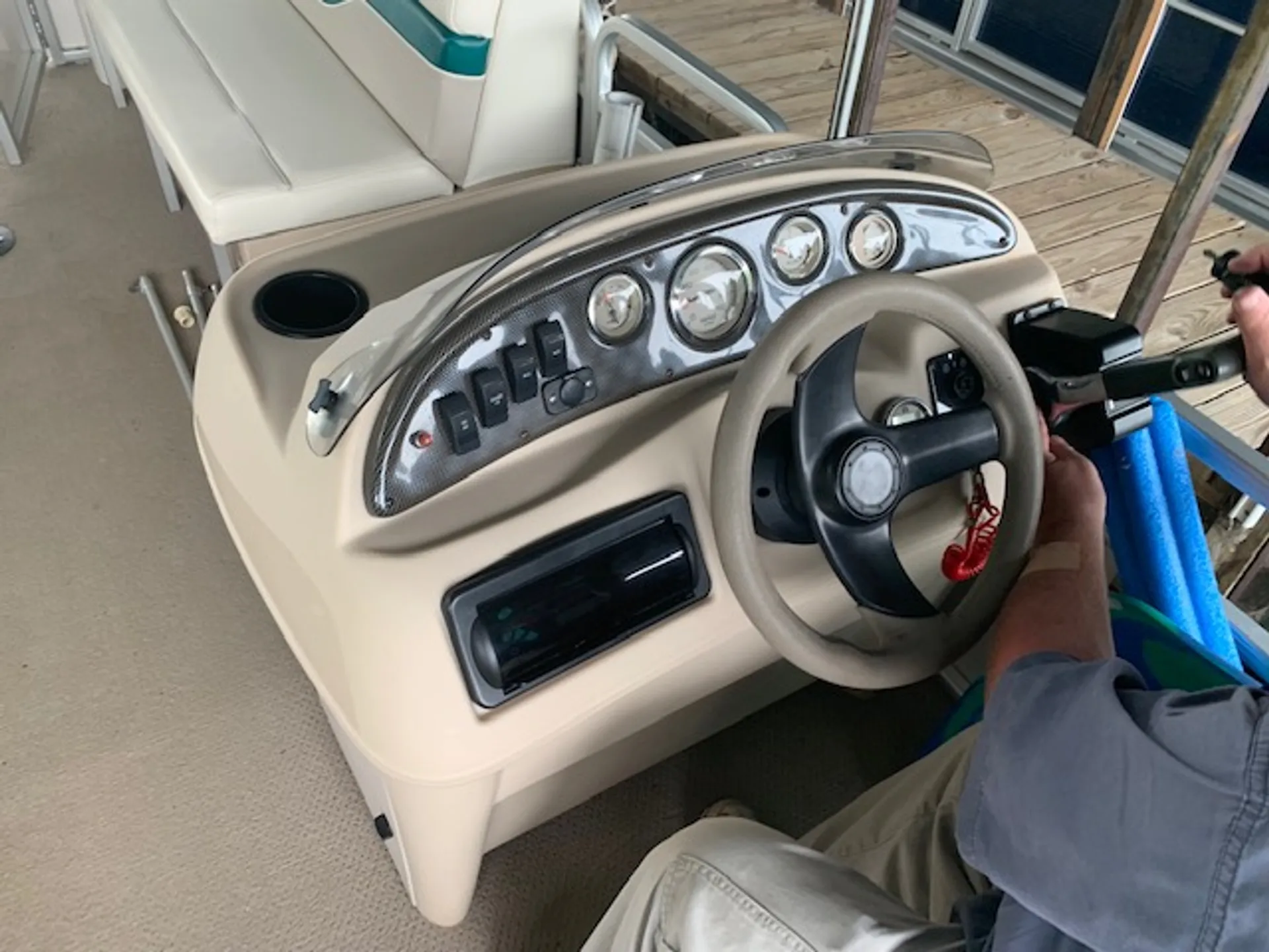 Godfrey   24' Sweet Water Pontoon Boat in Cherokee County, AL — photo 7