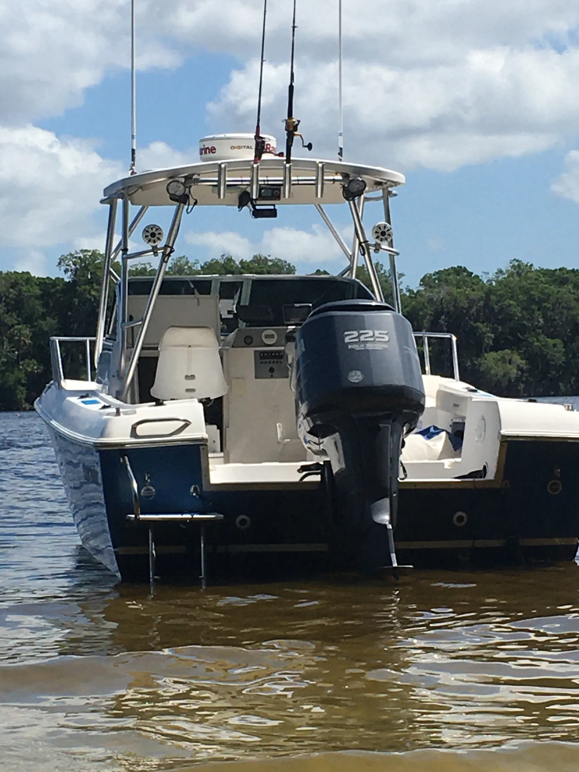 Clearwater Fishing Boats 2300 Walkaround in Ocala, FL — photo 2