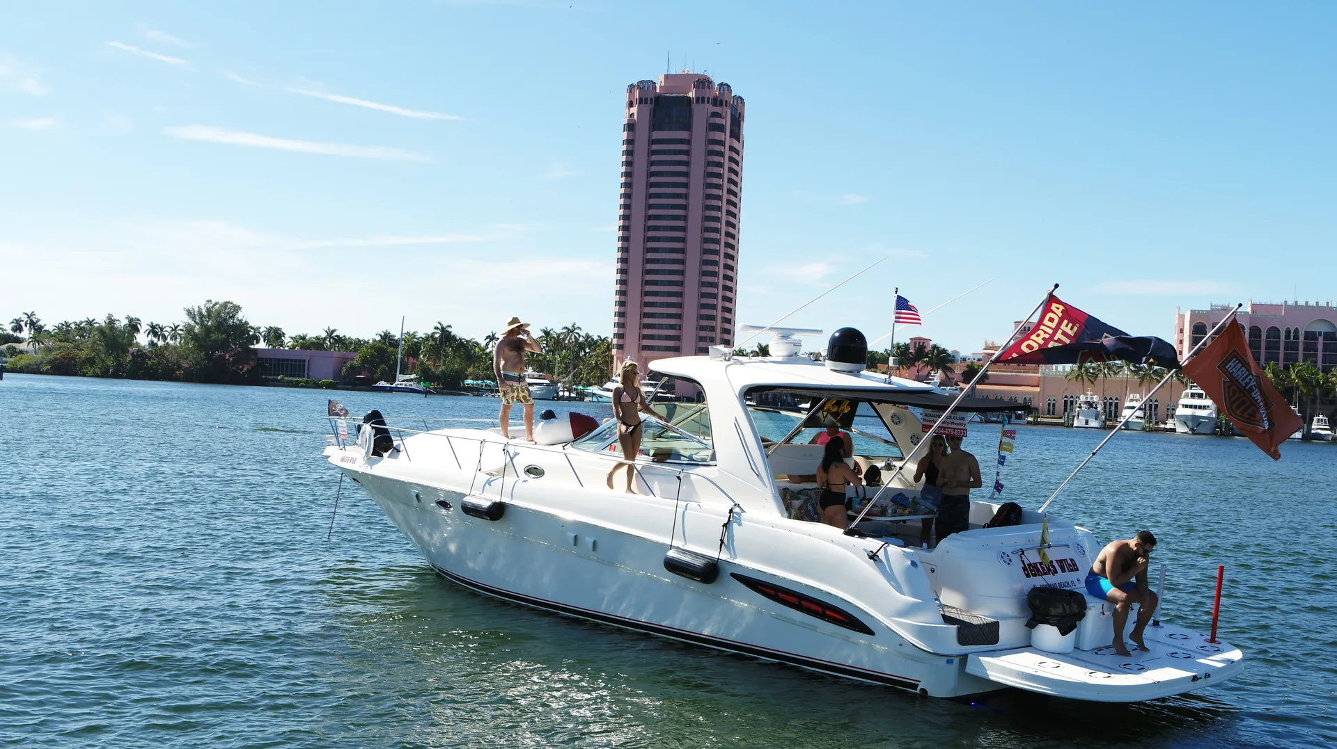51’ custom yacht Voted best charter in south Florida  (Jokers Wild) 