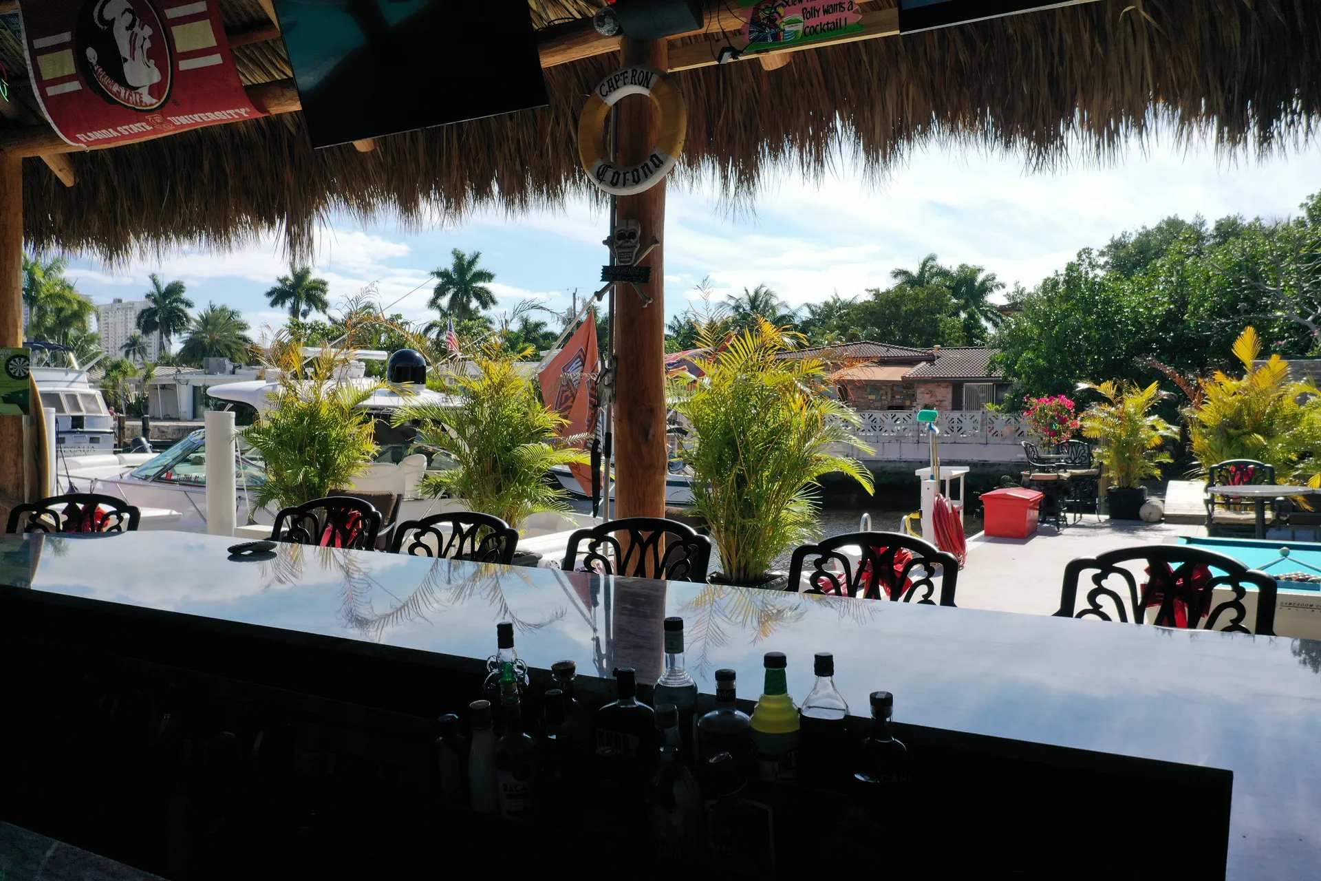 51’ custom yacht Voted best charter in south Florida  (Jokers Wild) 