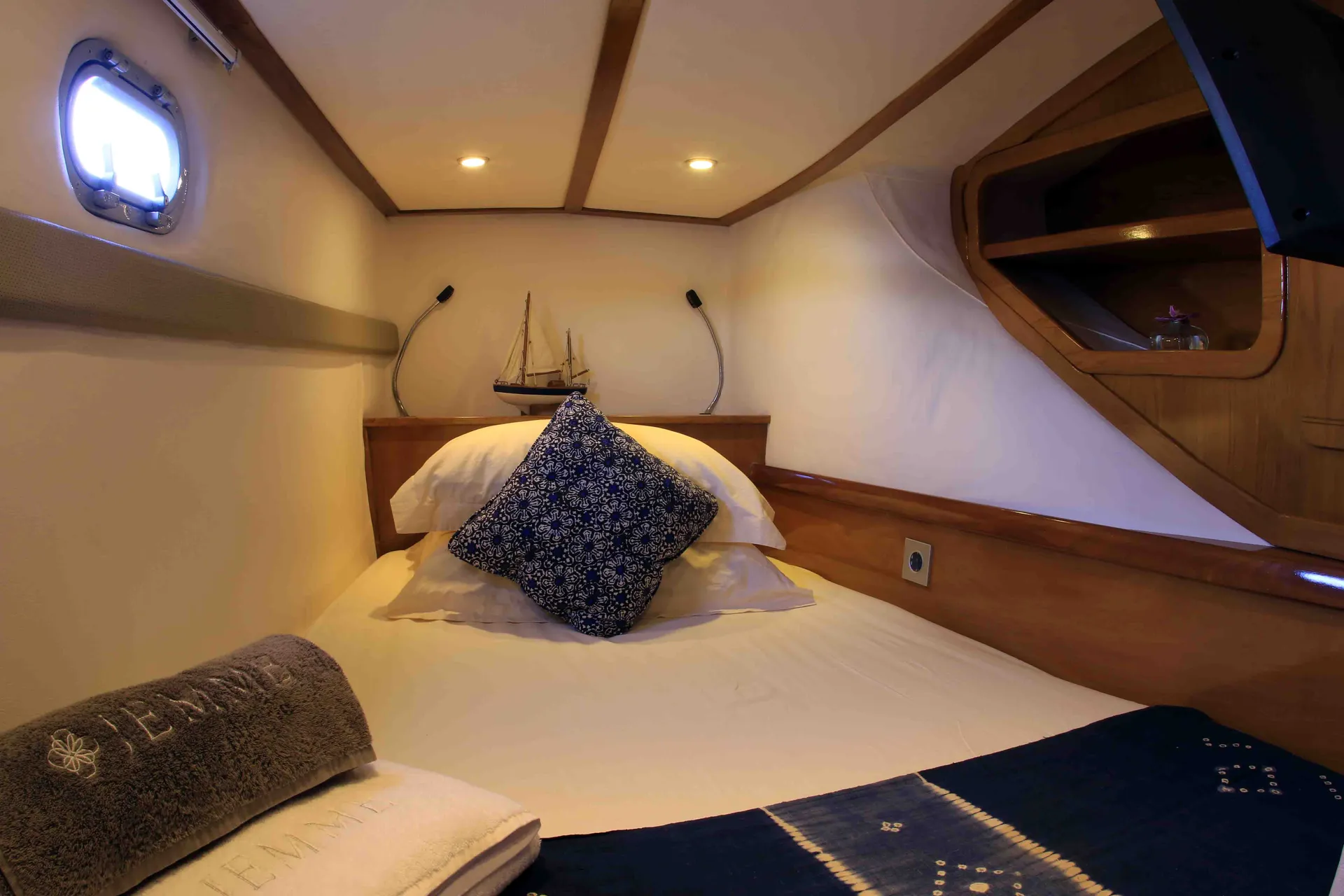 Other Sailing Catamaran in Denpasar Selatan, Bali — photo 10