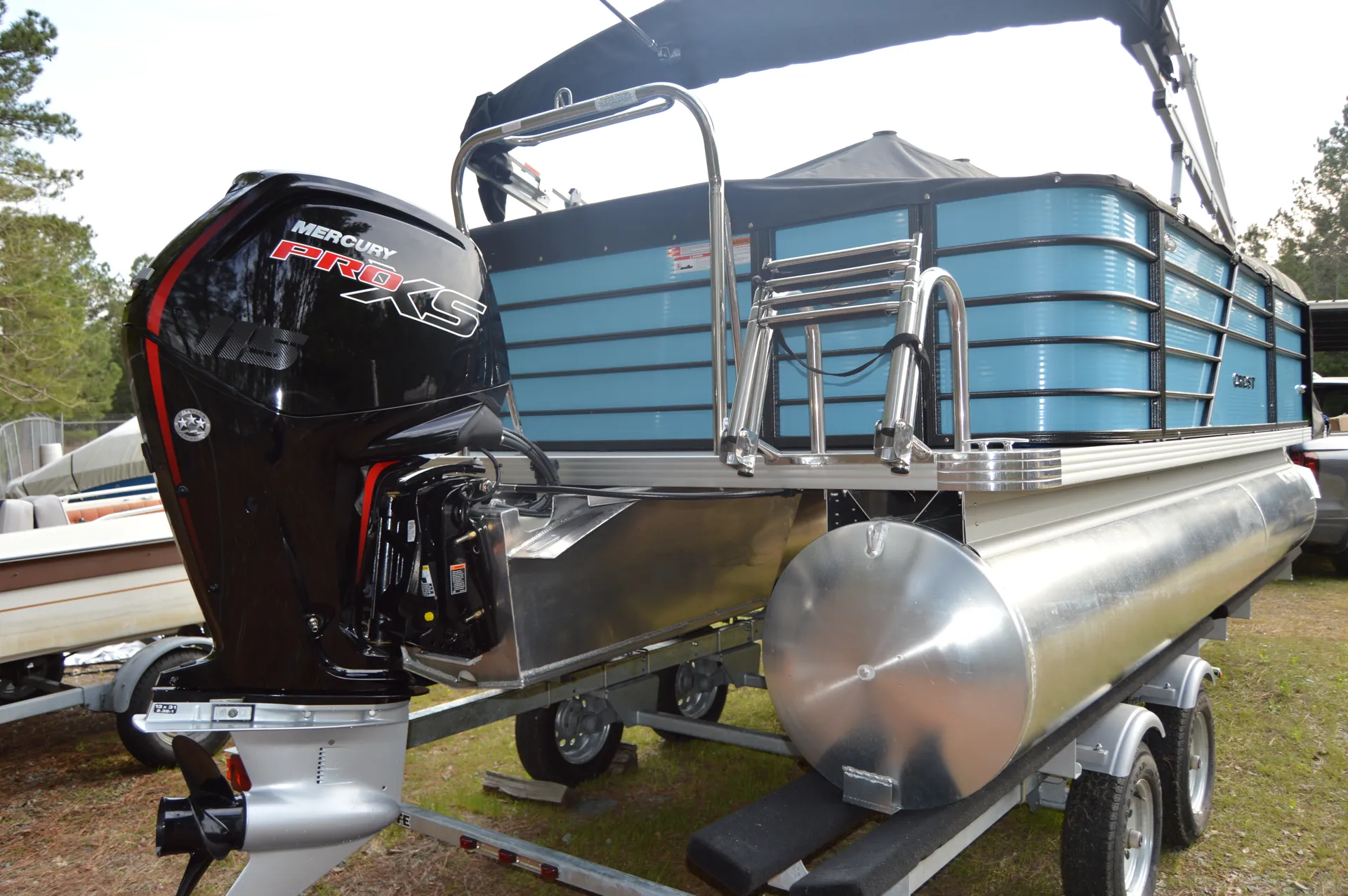 Crest Pontoons 190 Crest II in Leasburg, NC — photo 7