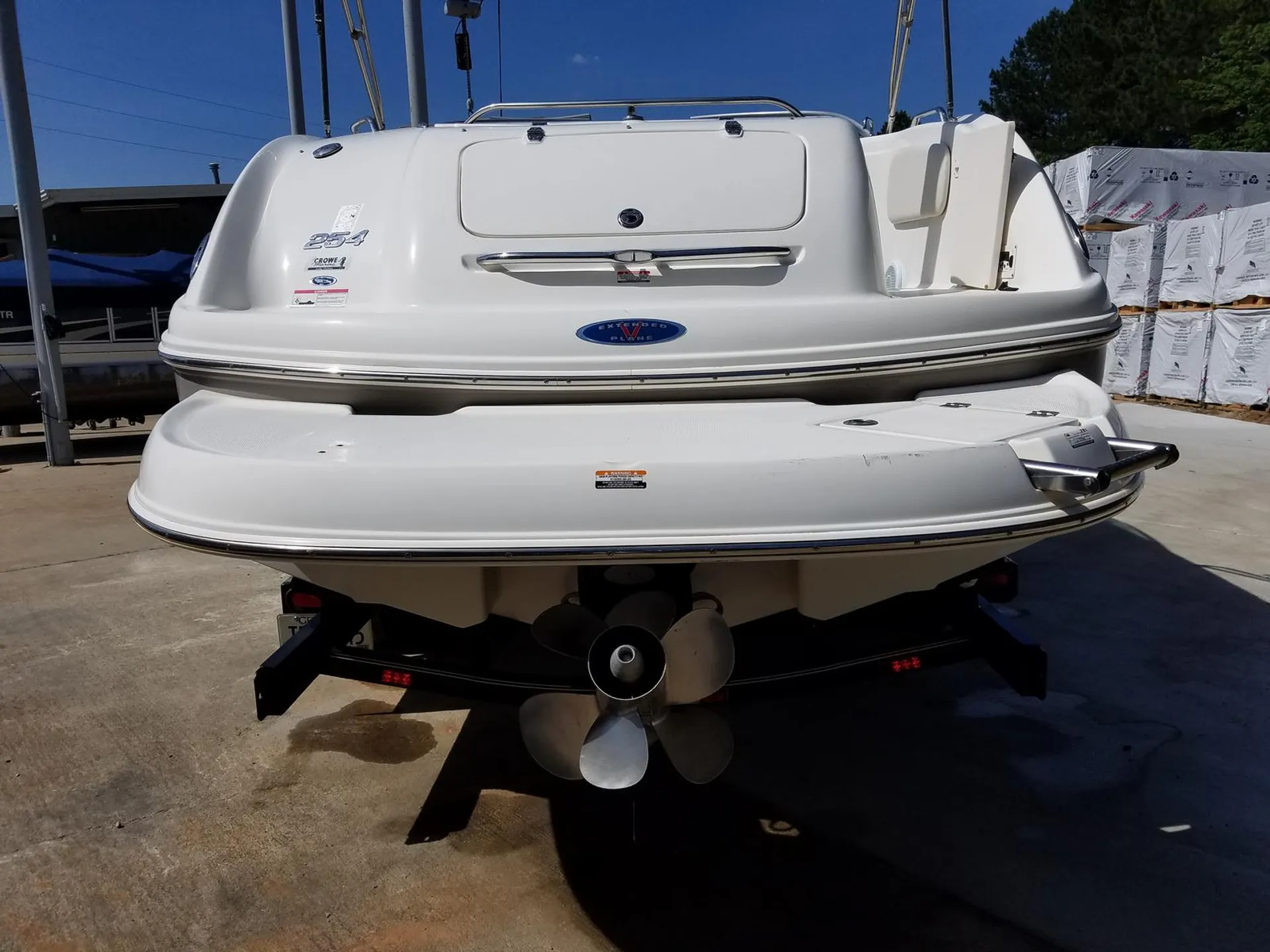 Chaparral Boats Sunesta 254 in Flowery Branch, GA — photo 2