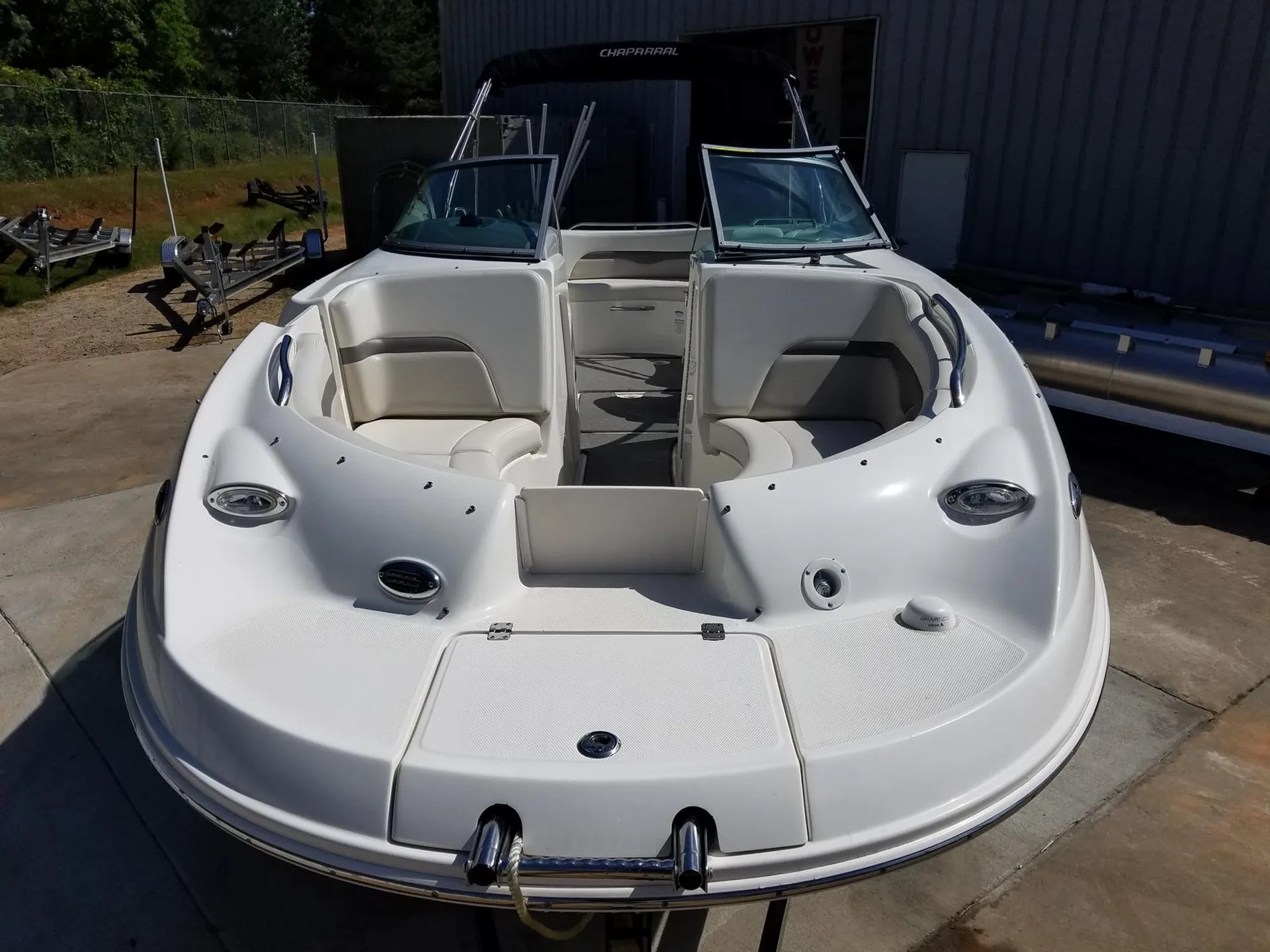 Chaparral Boats Sunesta 254 in Flowery Branch, GA — photo 4