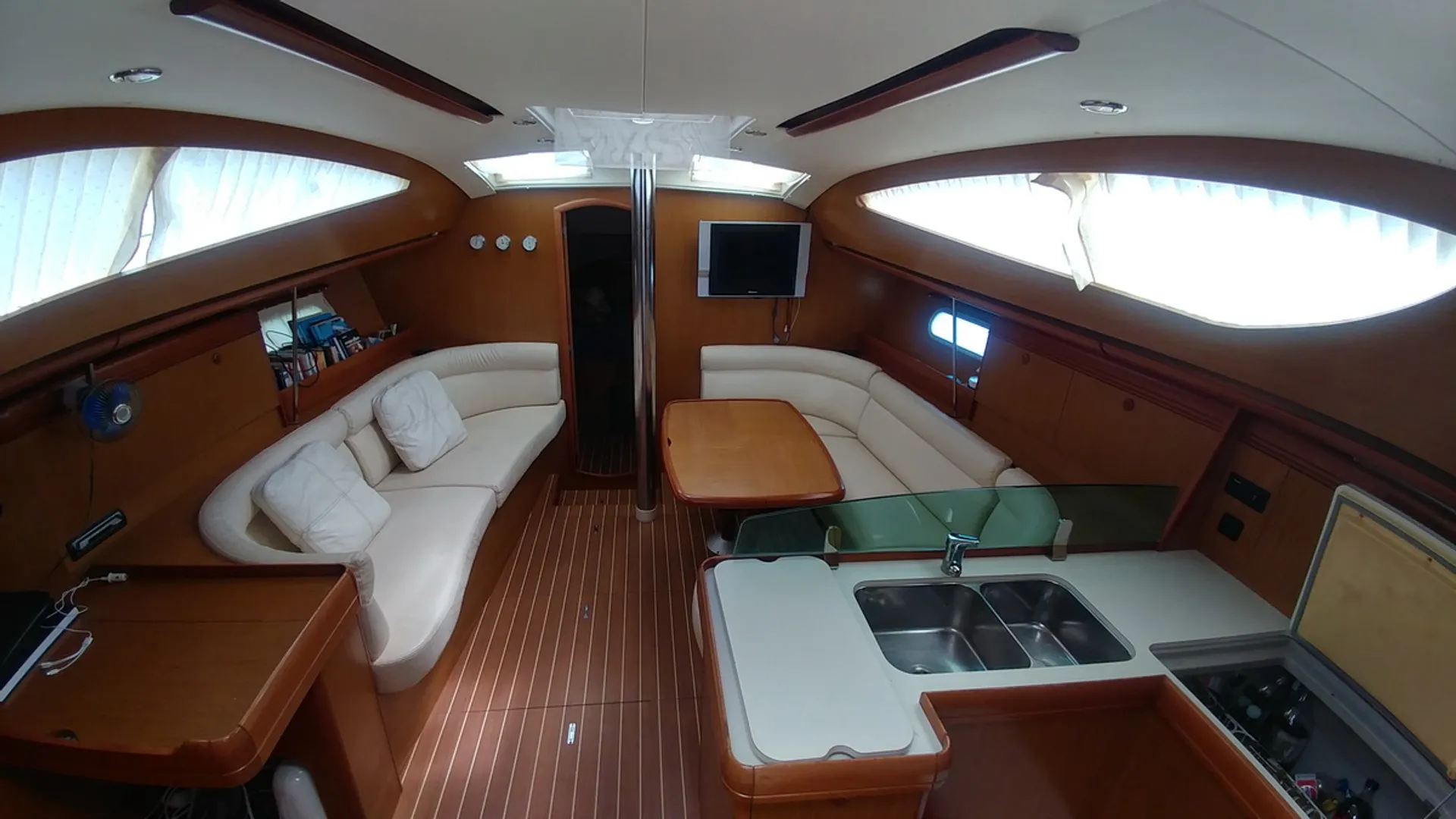 Jeanneau Sun Odyssey 45ds in Cancun, Quintana Roo — photo 7