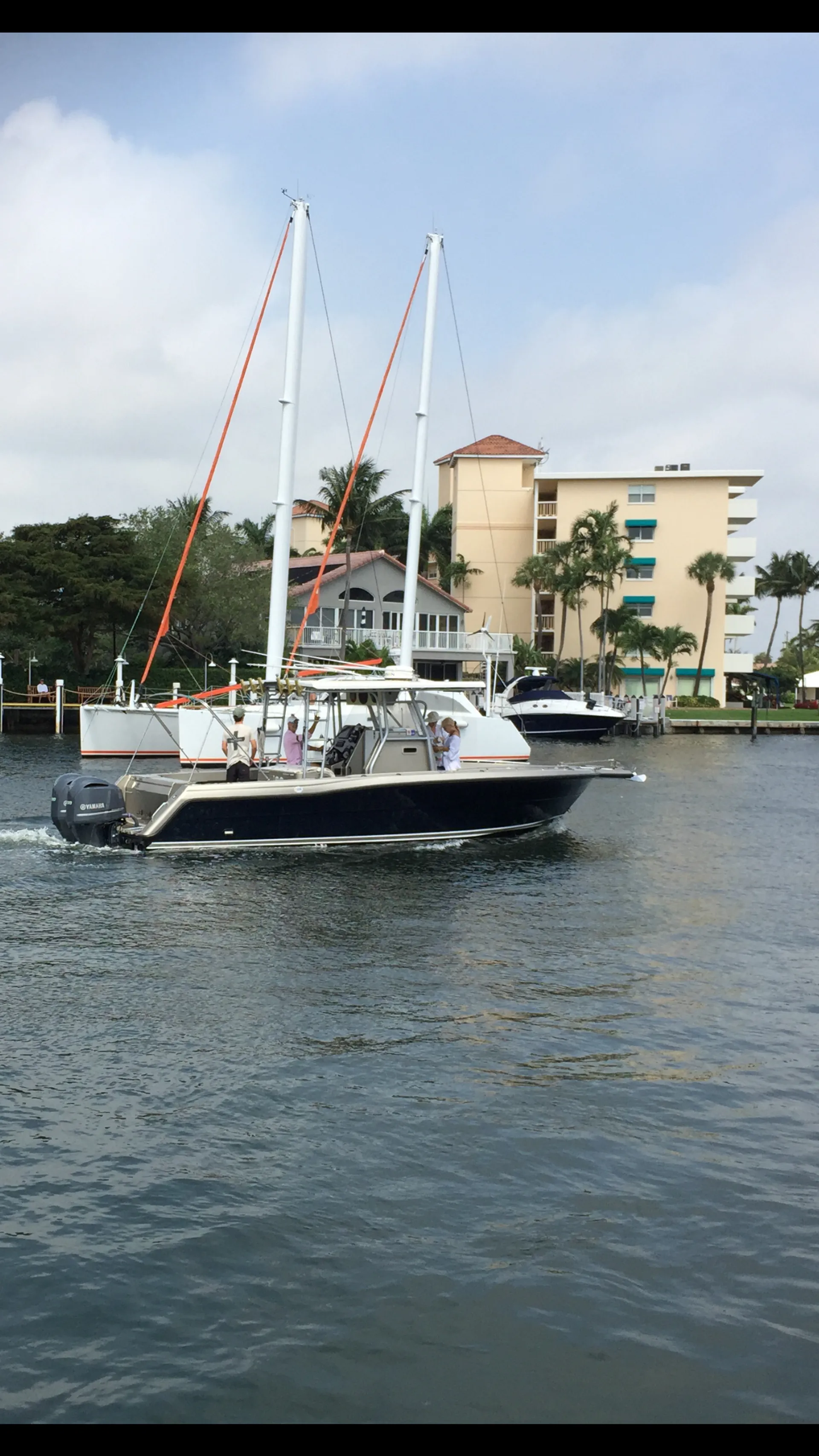 Stamas Yachts 310 Tarpon w/ 300 Yamaha in Fort Lauderdale, FL — photo 4