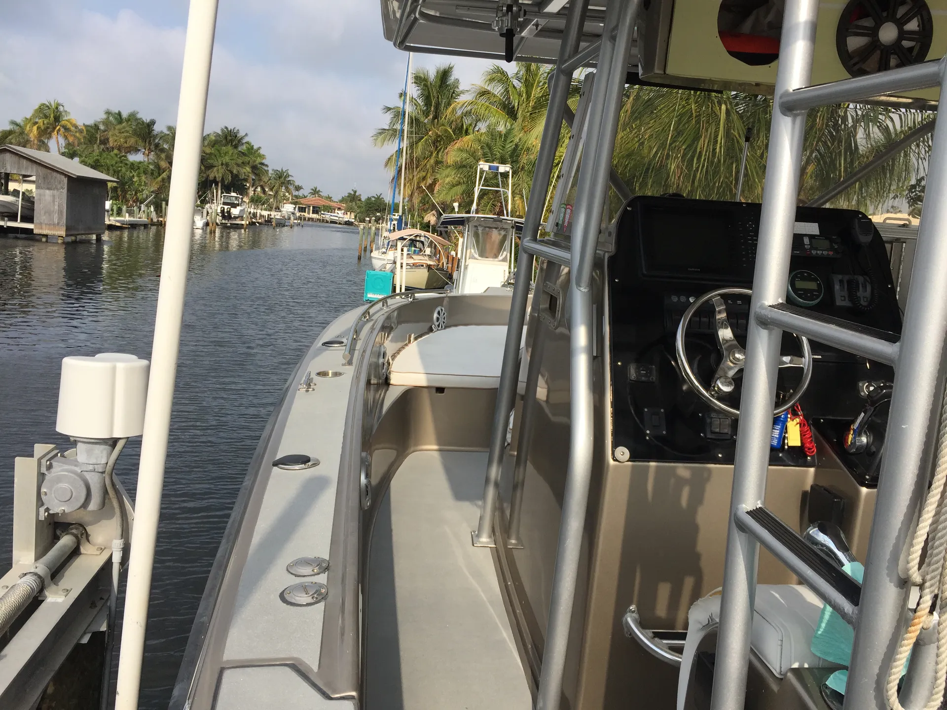Stamas Yachts 310 Tarpon w/ 300 Yamaha in Fort Lauderdale, FL — photo 7