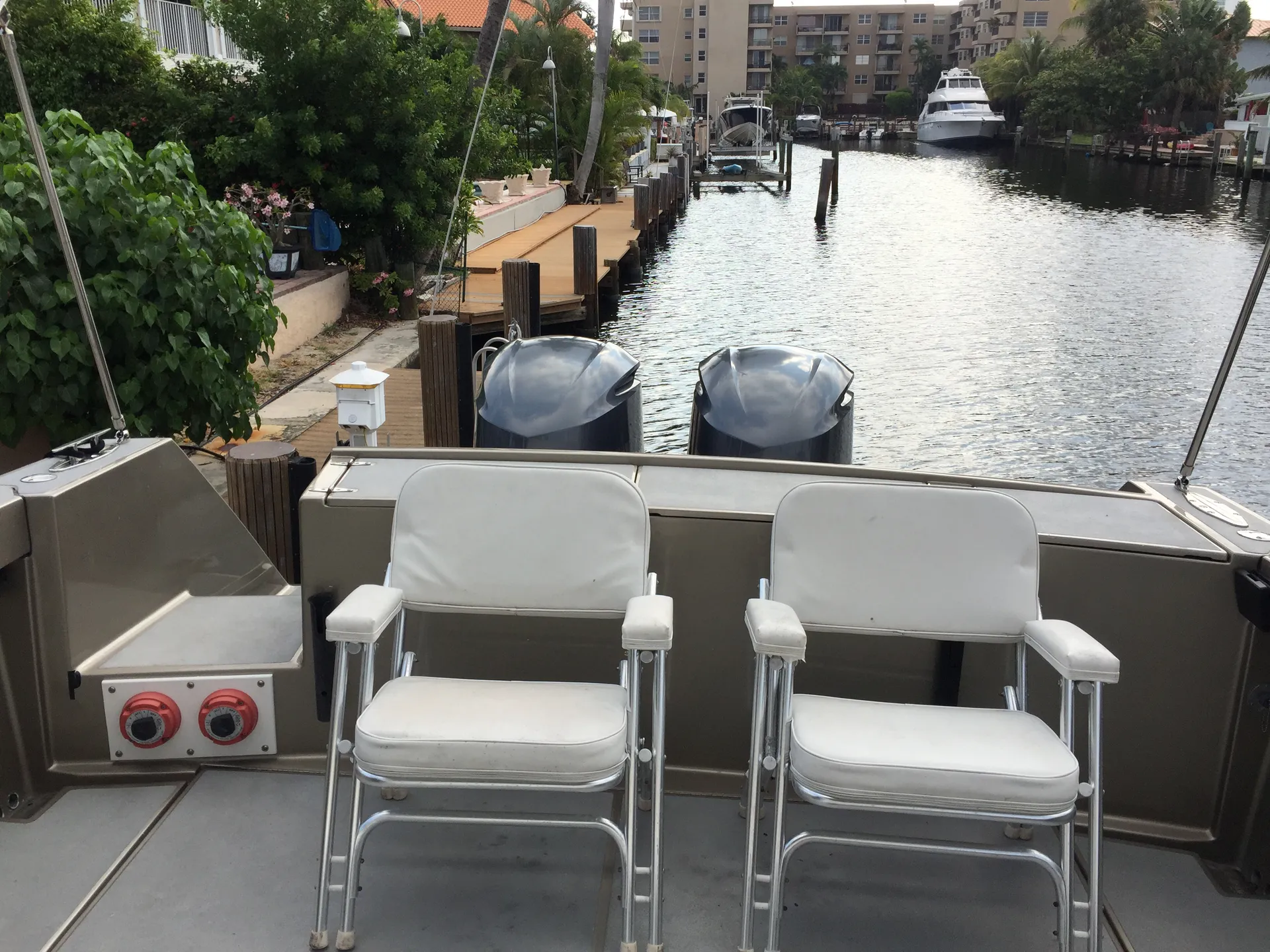 Stamas Yachts 310 Tarpon w/ 300 Yamaha in Fort Lauderdale, FL — photo 9