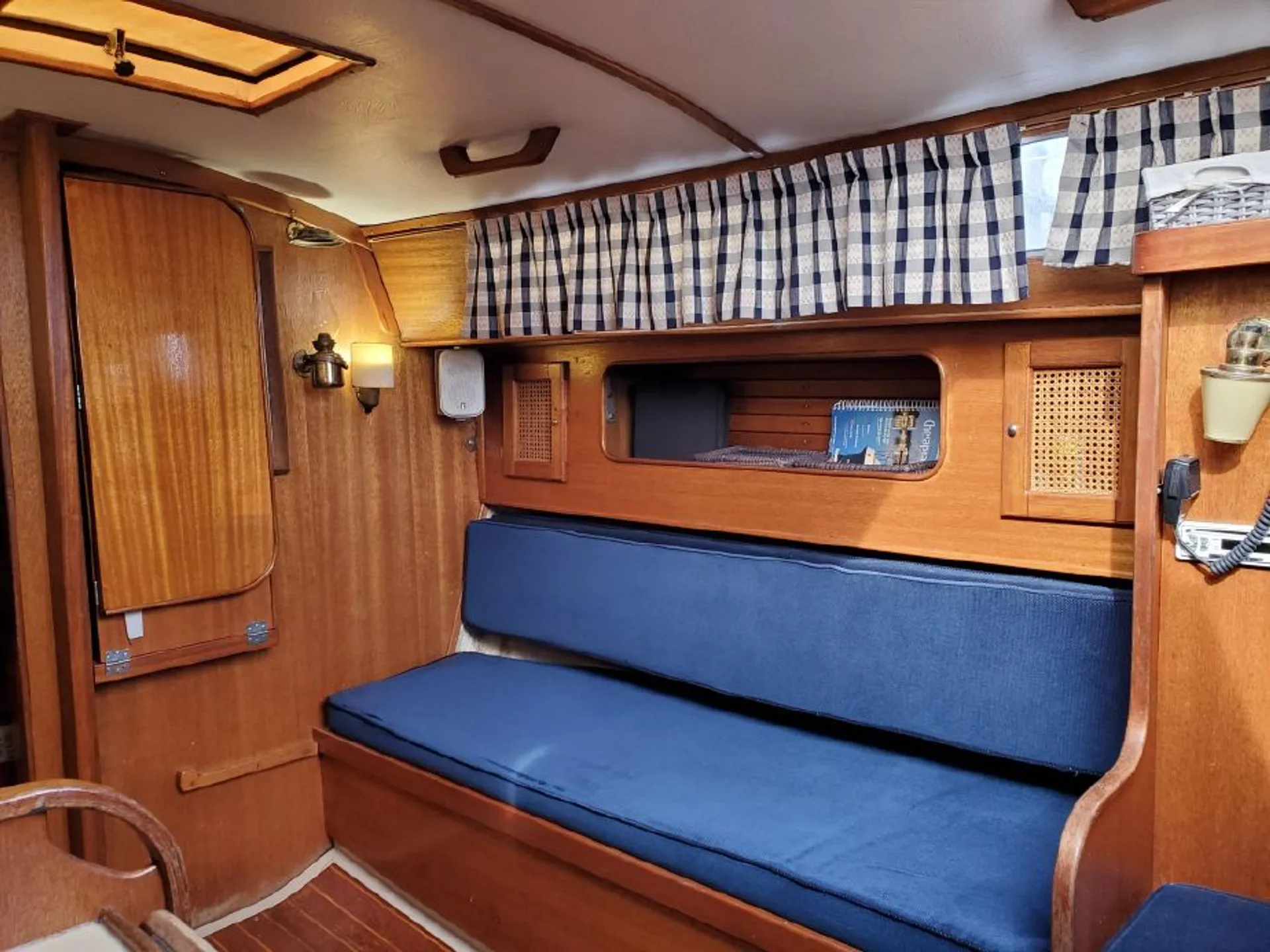 "Equinox" - Center of the Sun - Lippincott 30'