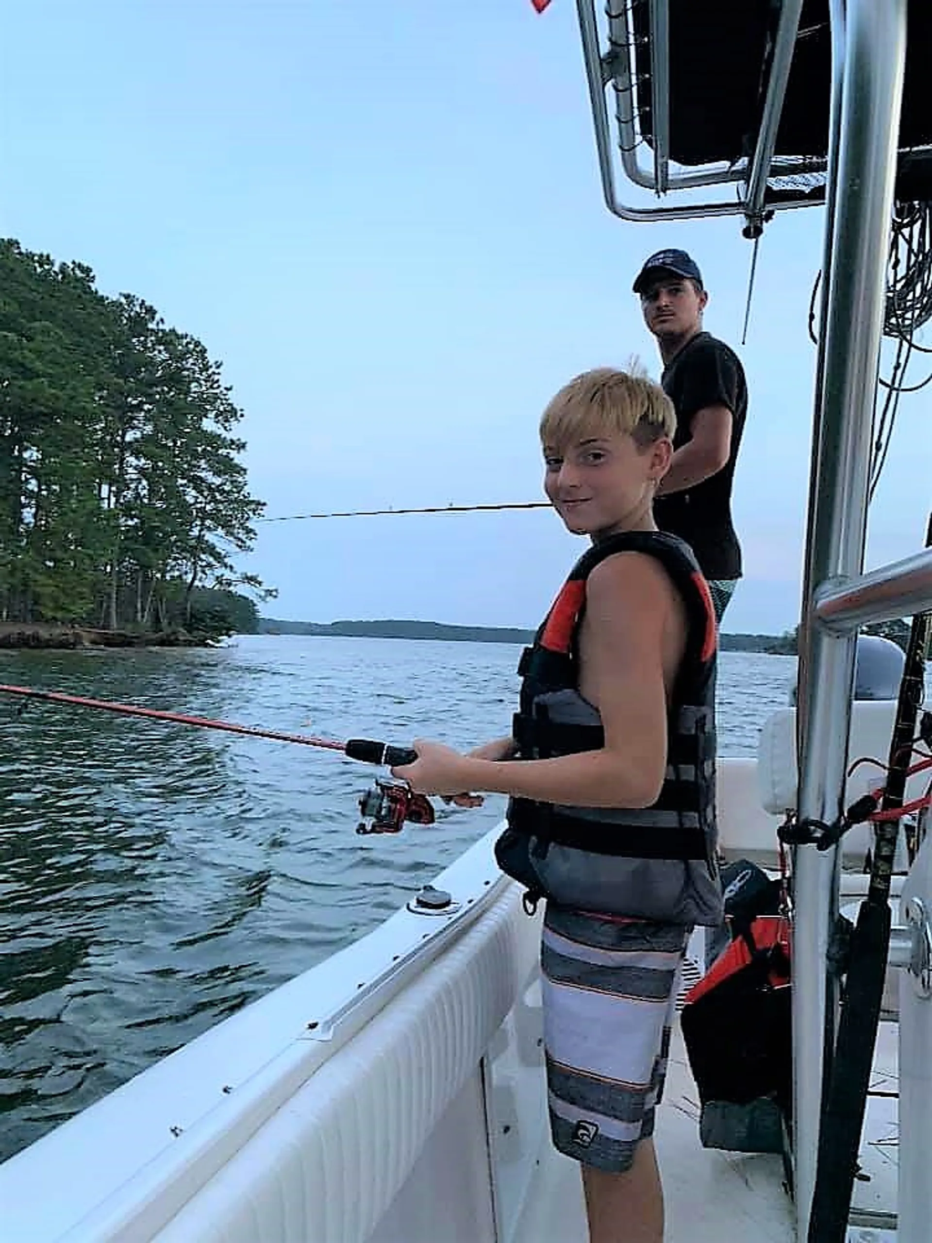 Sea Hunt Boats Ultra 210 in Virginia Beach, VA — photo 2