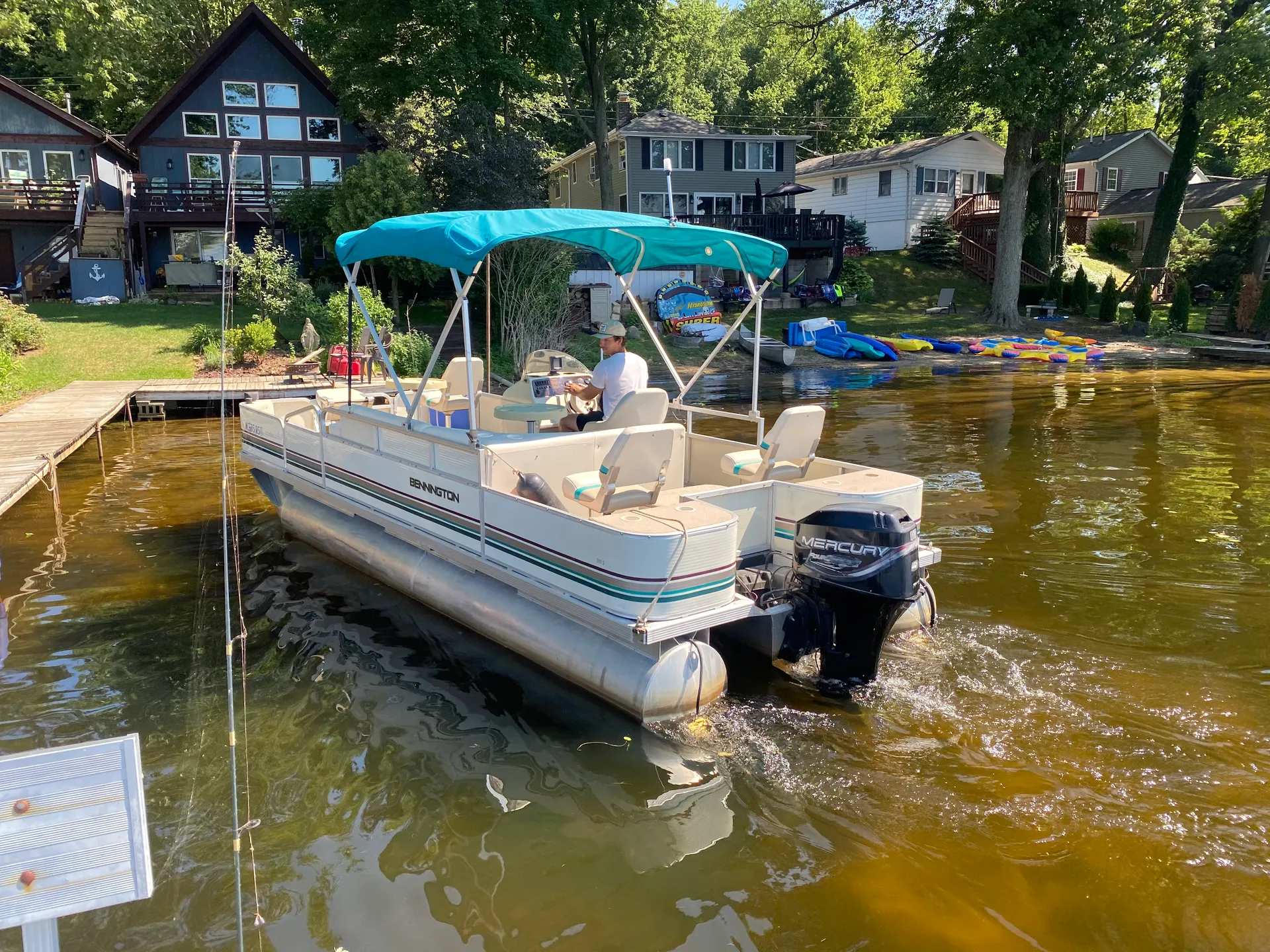 Bennington Marine 200S in Paw Paw, MI — photo 5