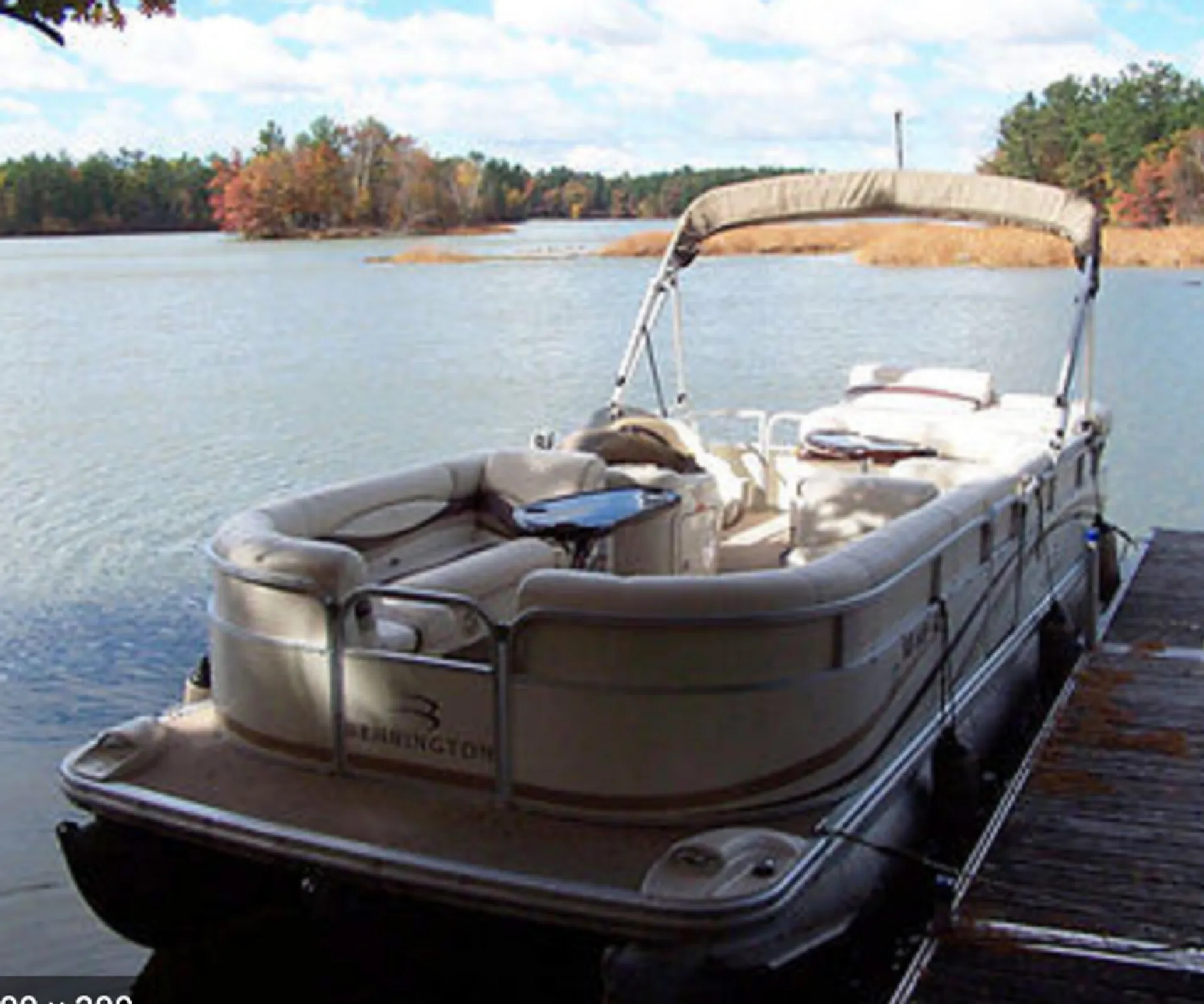Bennington Marine 2275RL Triple Tube Plus Pkg. in Bumpass, VA