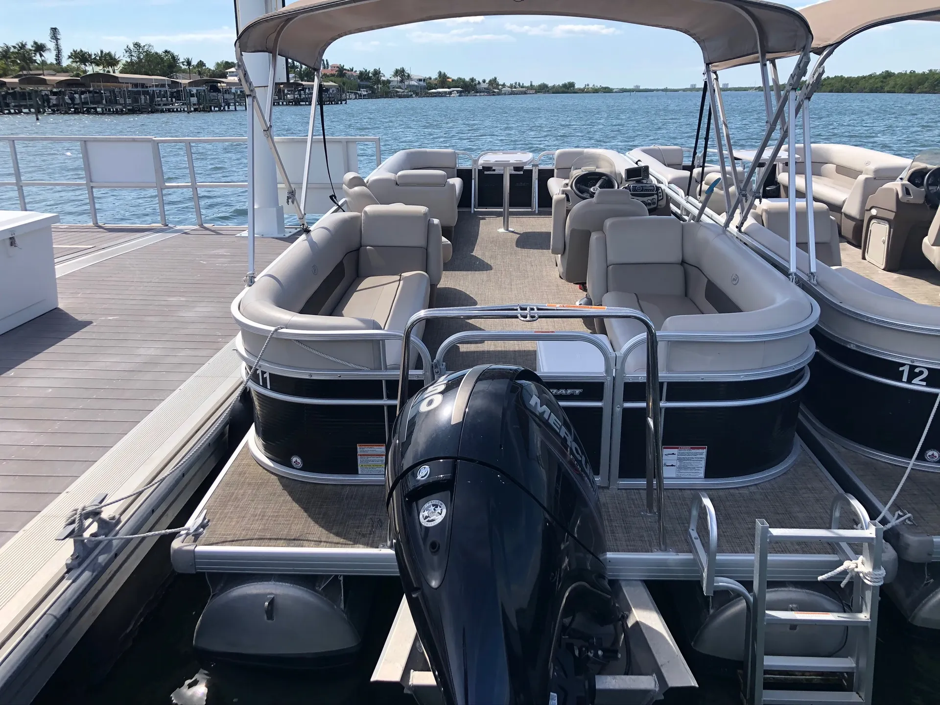 Princecraft 23' Vectra XT  in Canyon Lake, TX — photo 4