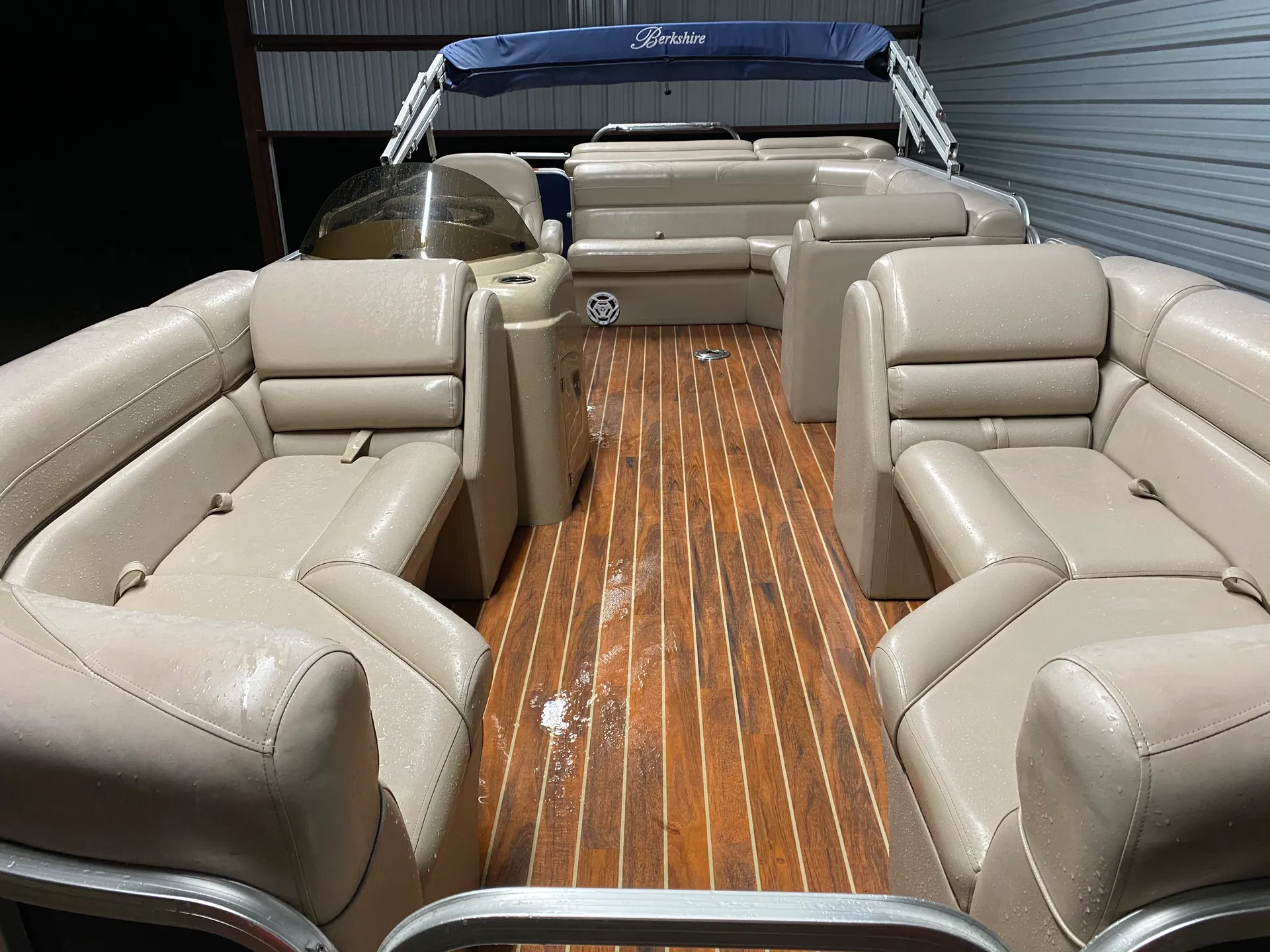 Berkshire Pontoons 210CL CTS in Fairhope, AL — photo 5