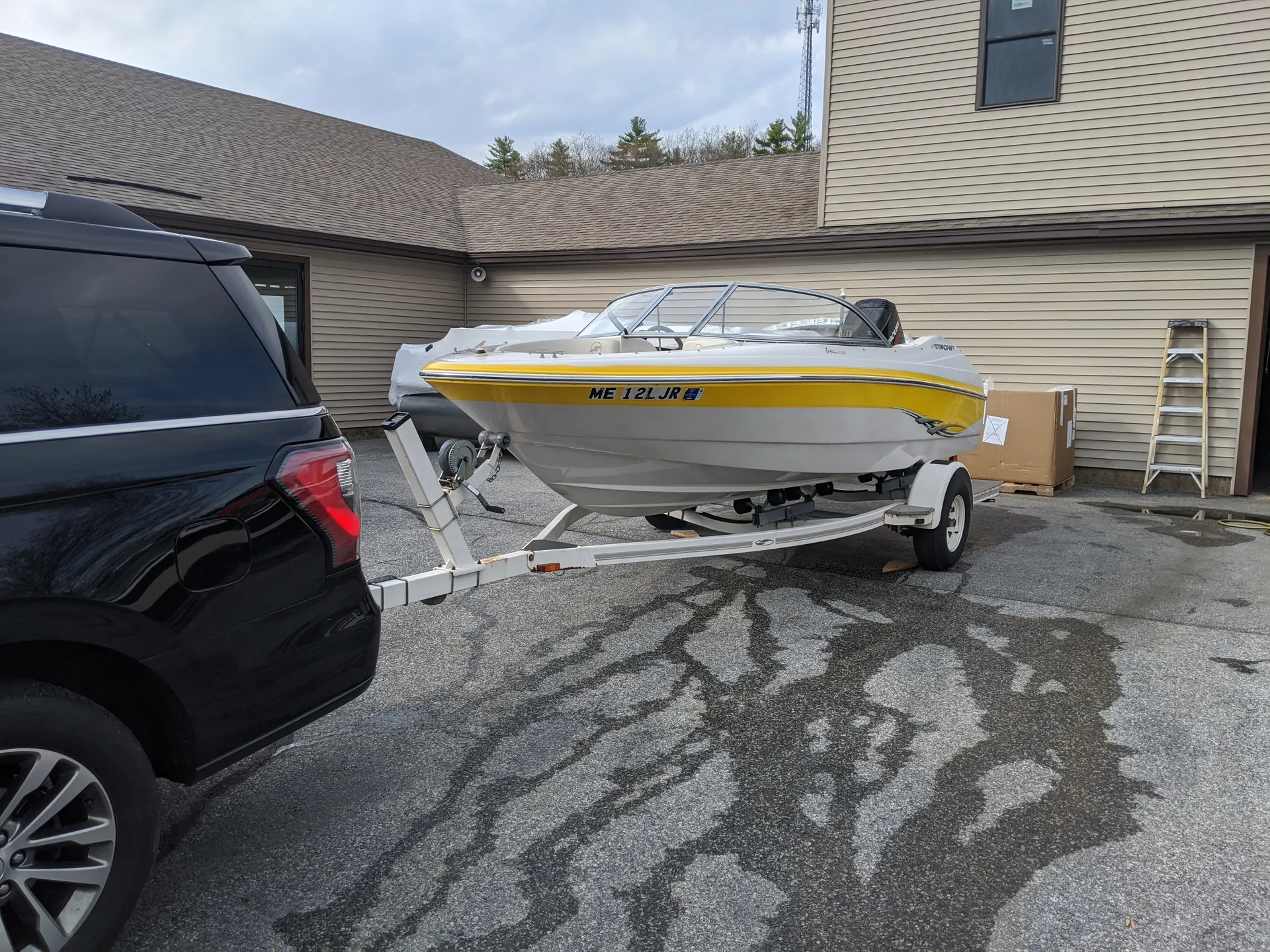 17 foot StarCraft Bowrider in Haverhill, MA