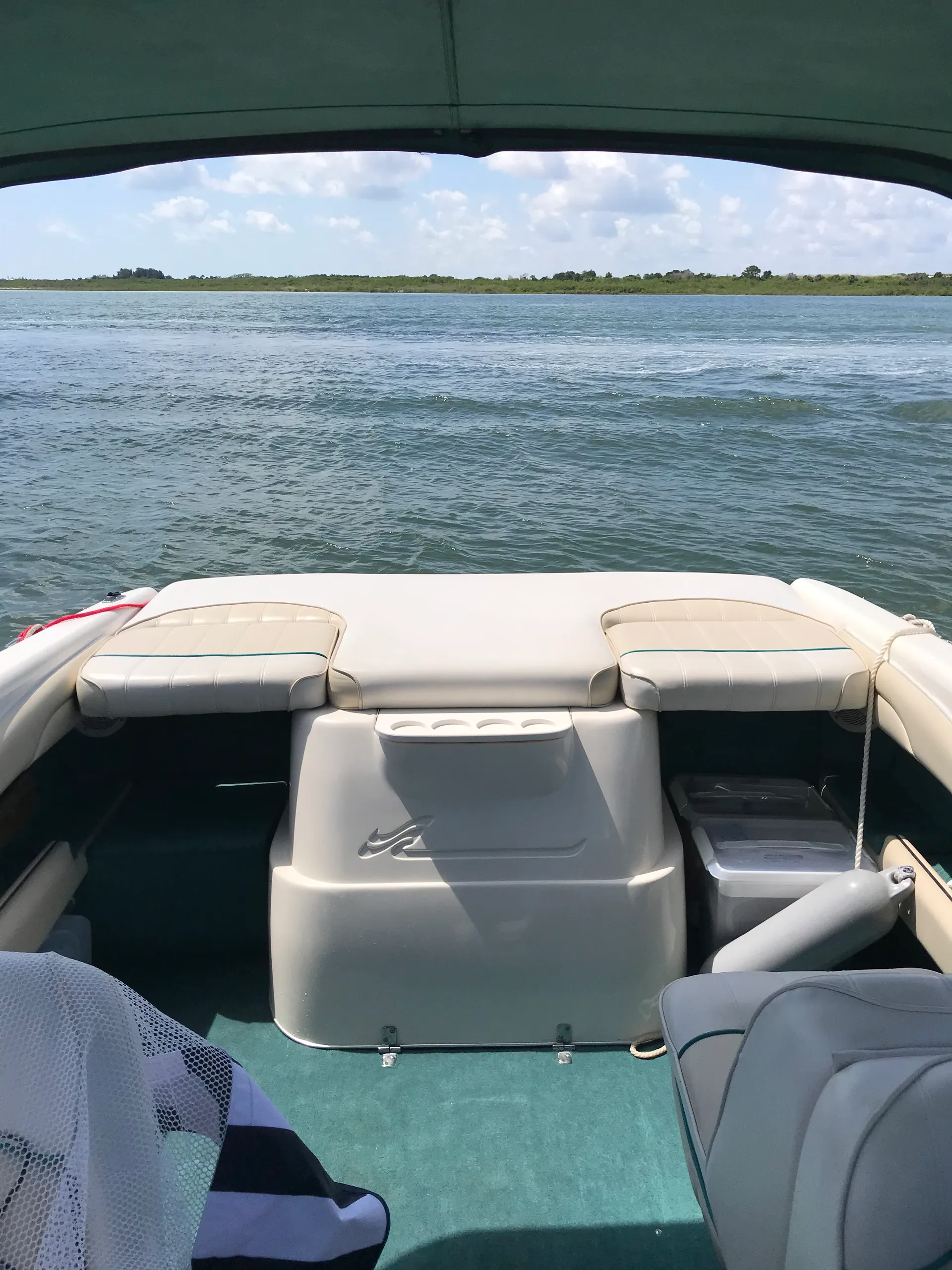 Sea Ray Boats 220 Bow Rider Select in Port Orange, FL — photo 5