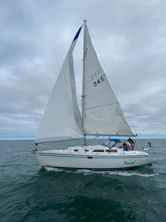 Rent a Catalina cruiser in Newport, RI near me