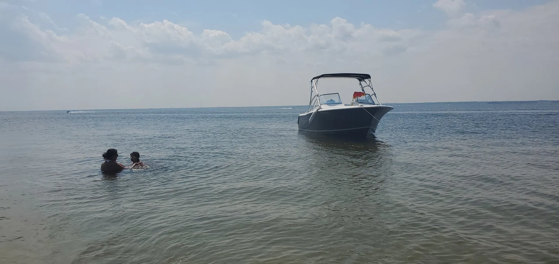 23' Sea Hunt for cruising or fishing in Berkeley Township, NJ!