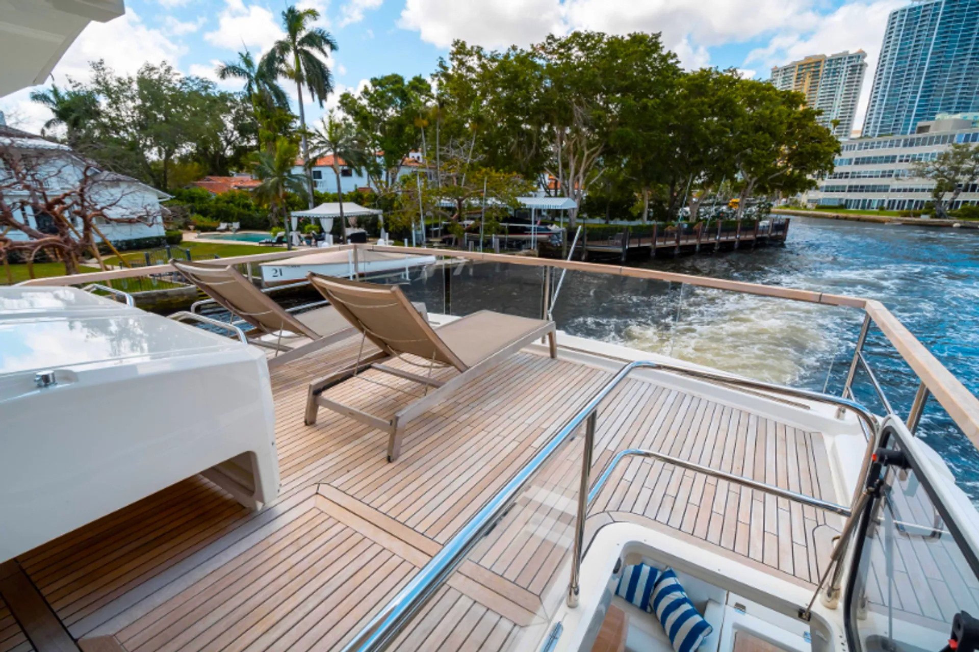 Absolute 72 in Miami Beach, FL — photo 2