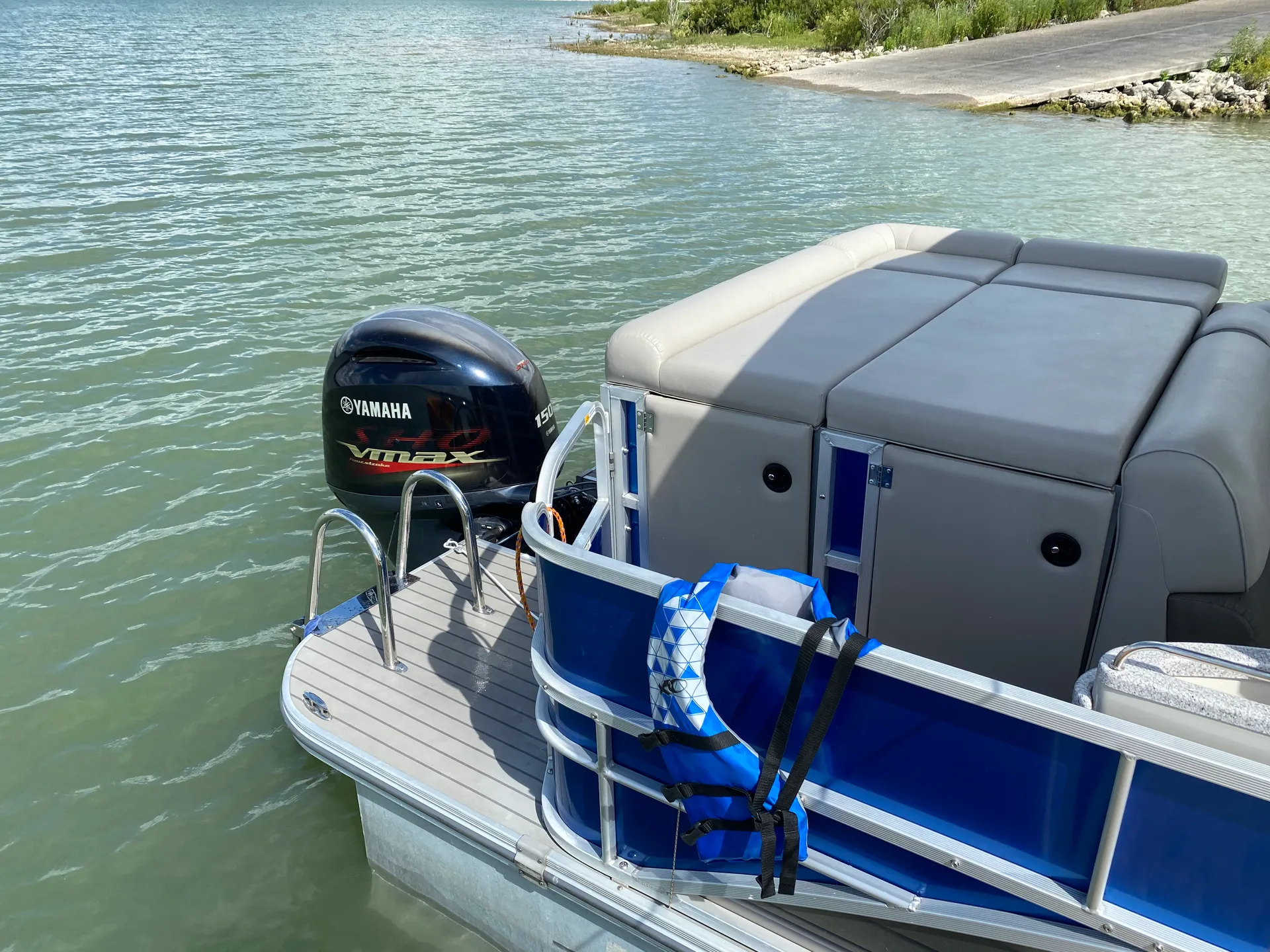SunCatcher/G3 Boats 326C Elite w/VF250LA in Belton, TX — photo 4