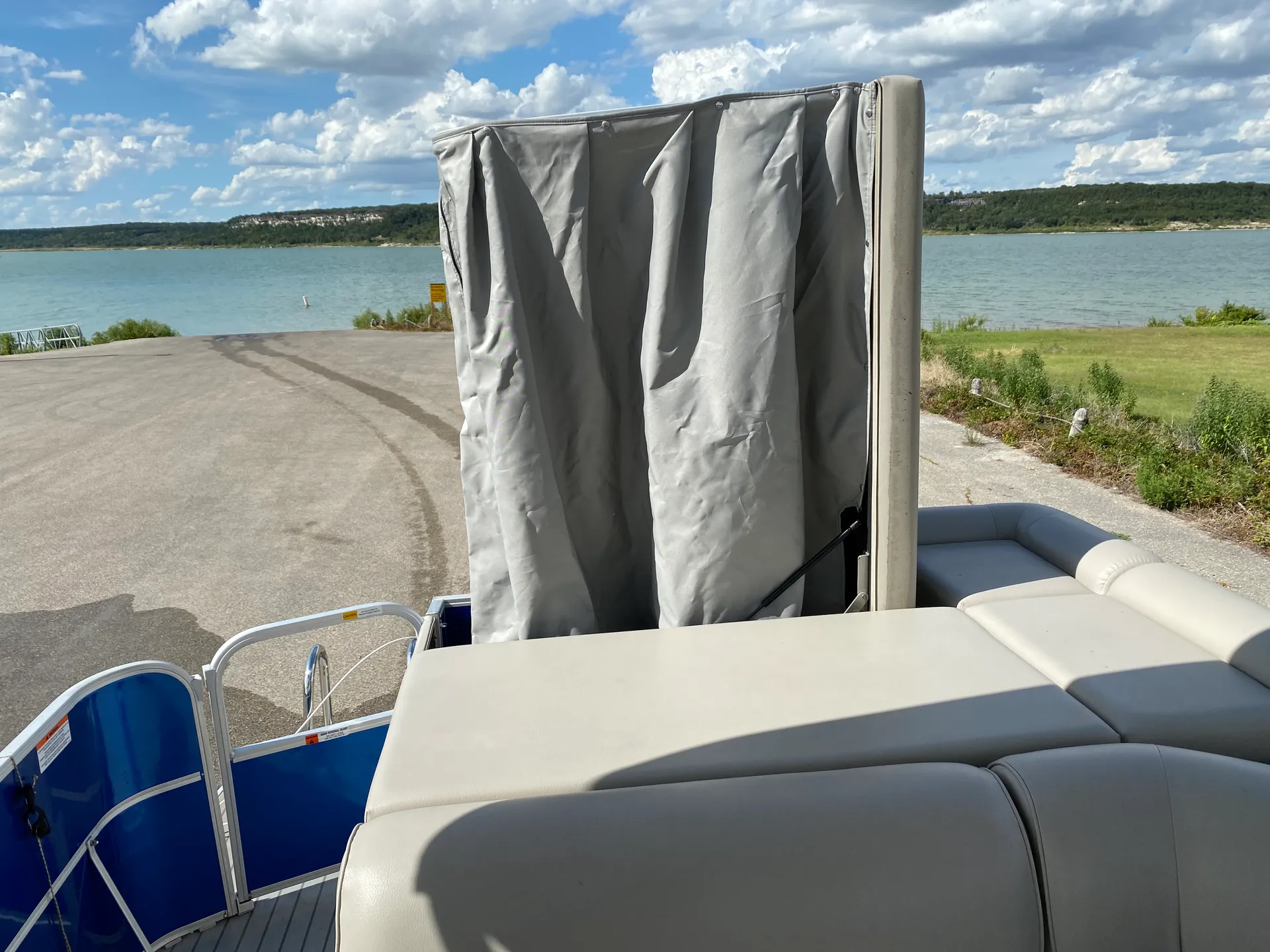 SunCatcher/G3 Boats 326C Elite w/VF250LA in Belton, TX — photo 9