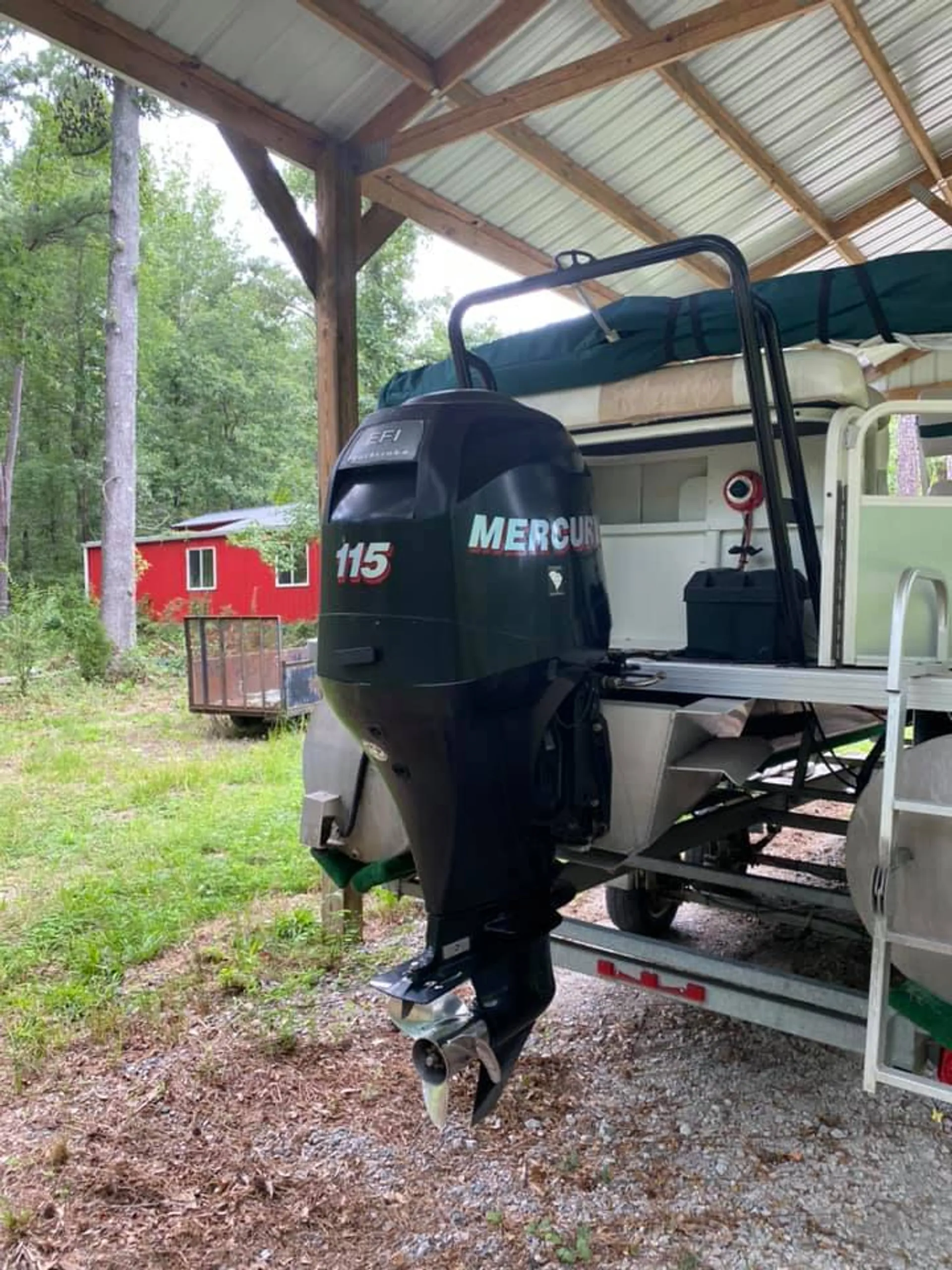 Bentley Pontoon 240 Fish  in Townville, SC — photo 3