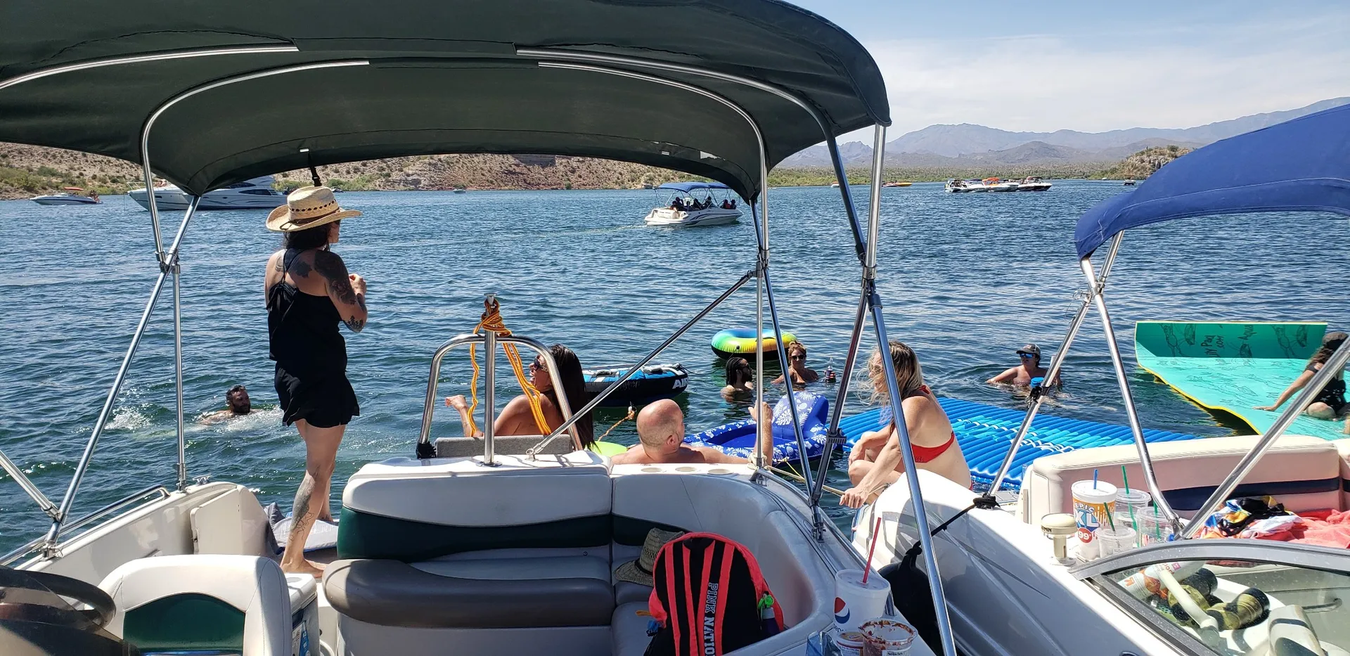 Tahoe by Tracker Marine 222 IO in Glendale, AZ — photo 4