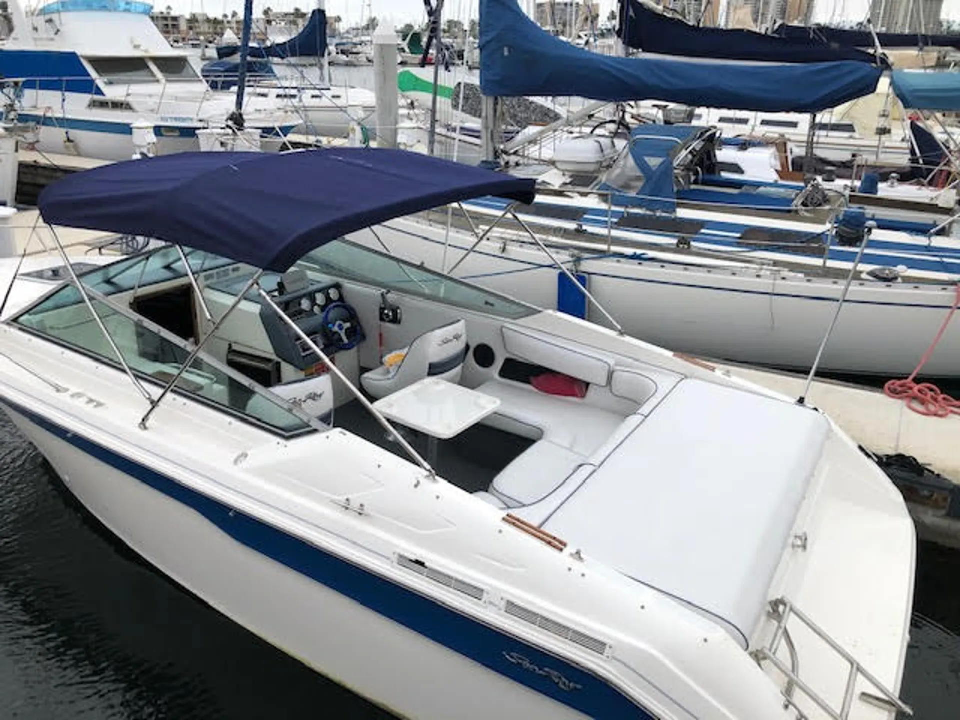 Sea Ray Boats 220 Overnighter in Newport Beach, CA — photo 3