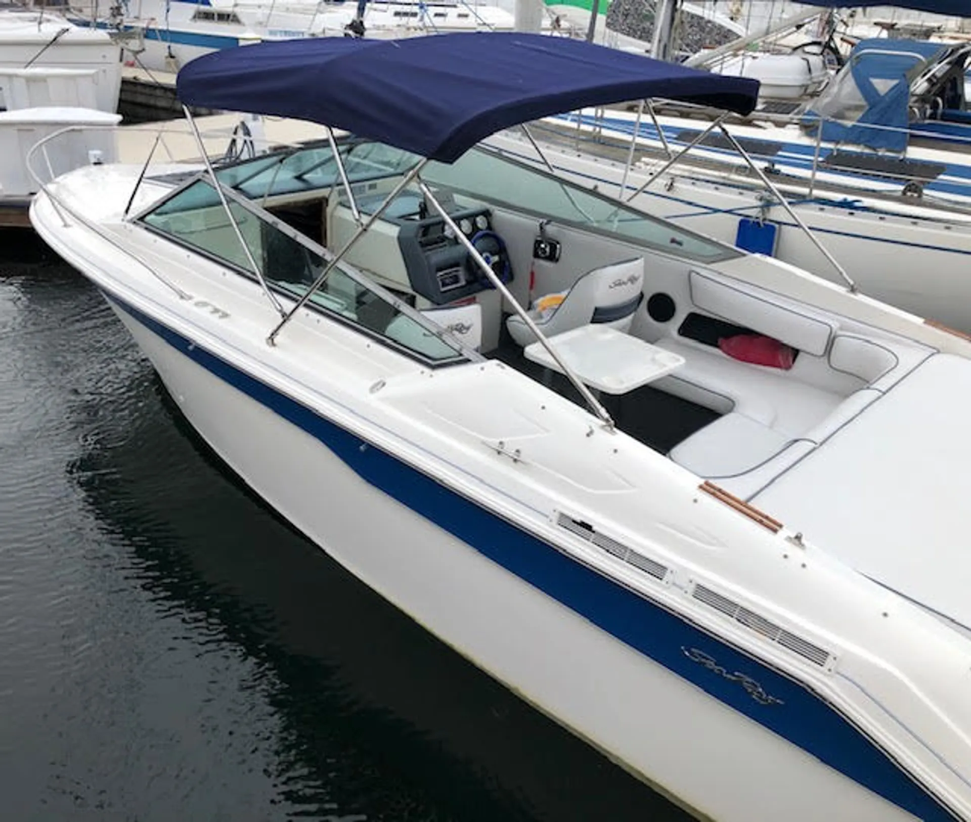 Sea Ray Boats 220 Overnighter in Newport Beach, CA — photo 6