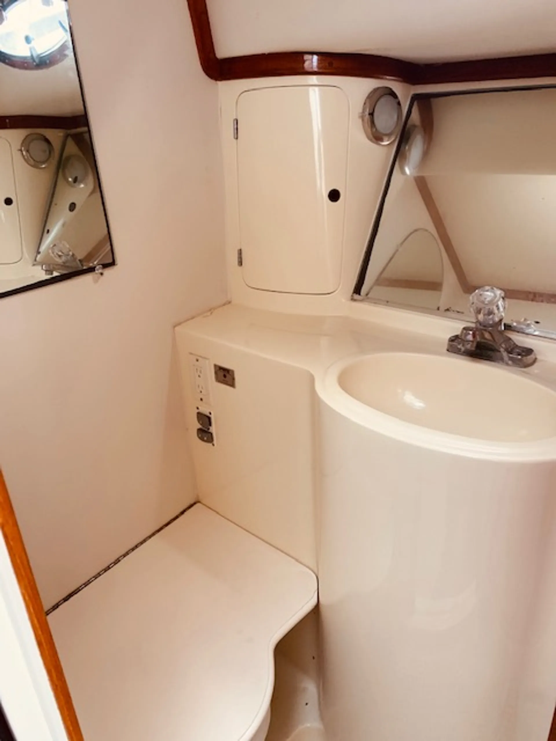 Mediterranean 38 Convertable in Oxnard, CA — photo 4