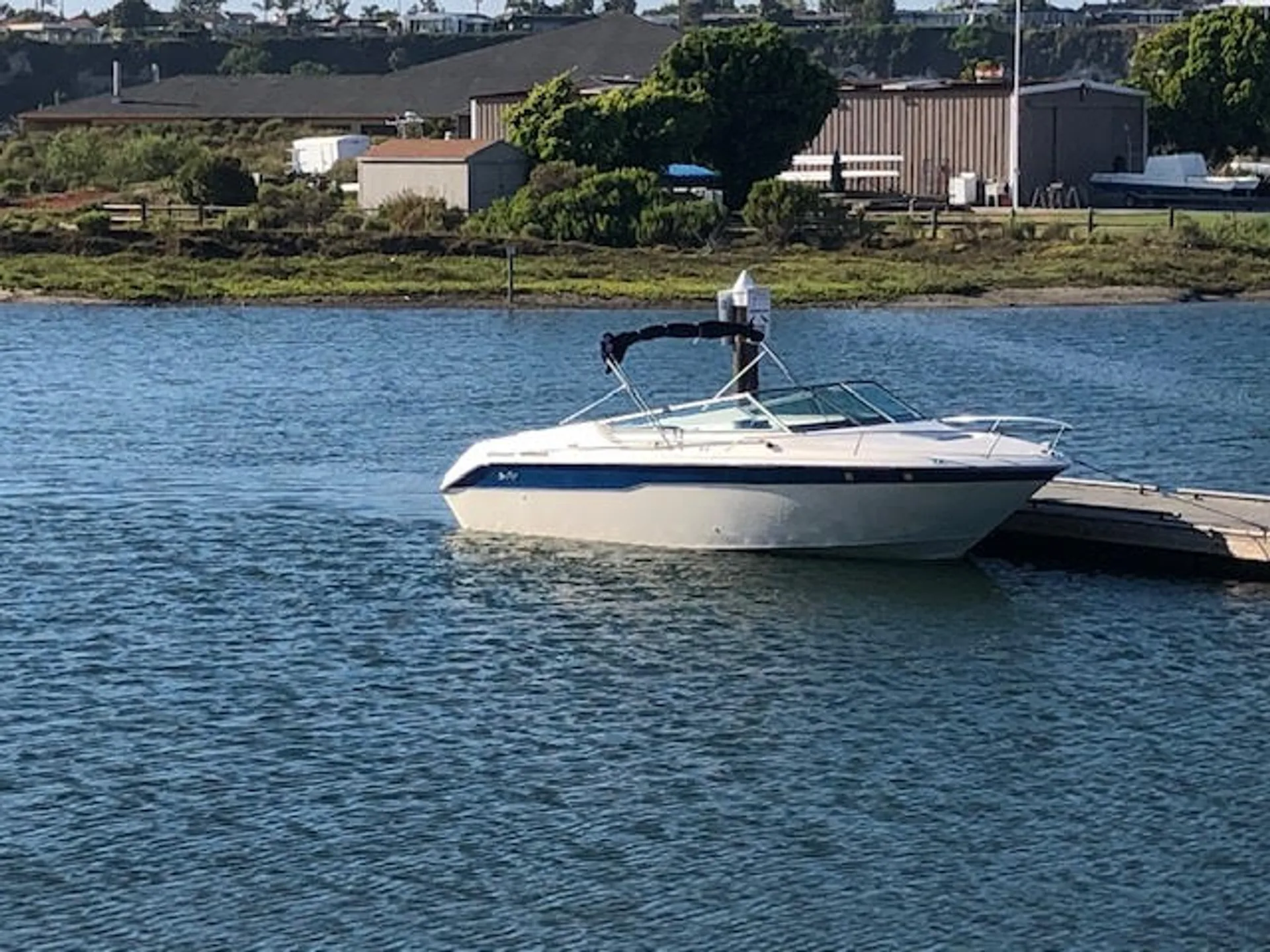 Sea Ray Boats 220 Overnighter in Newport Beach, CA — photo 9