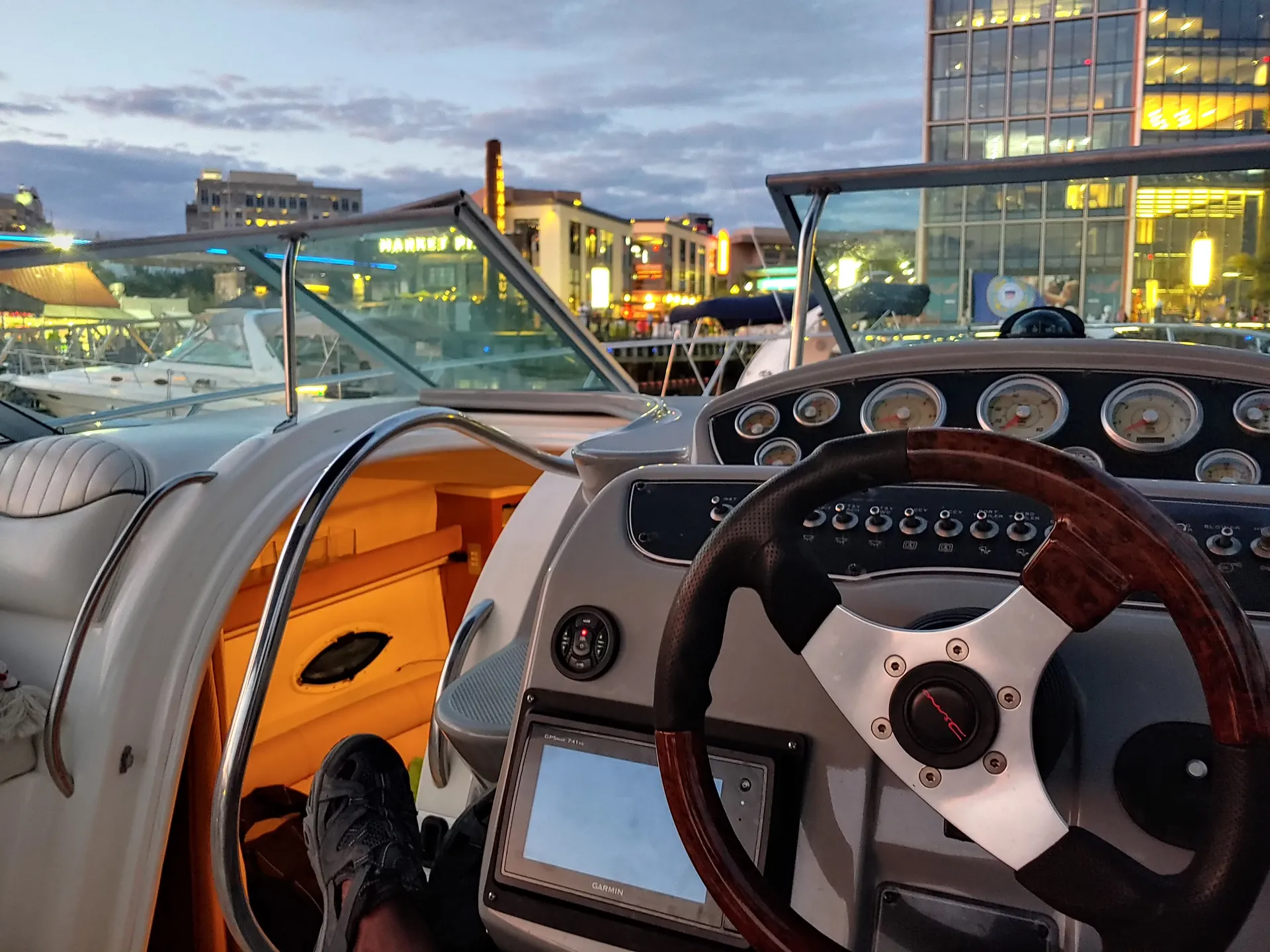 Amazing boating experience on the Chesapeake Bay