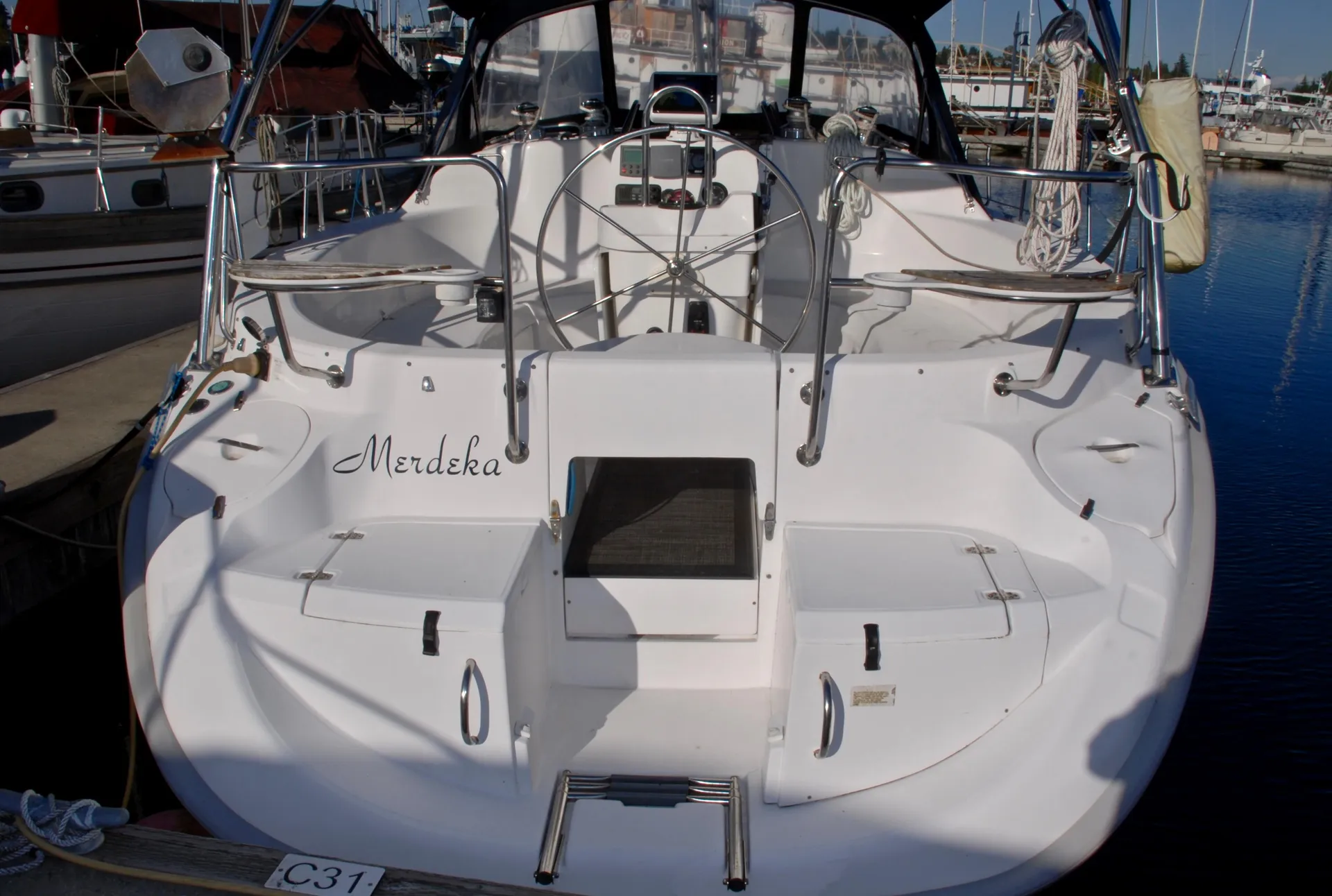 Hunter Hunter 380 in Seattle, WA — photo 7