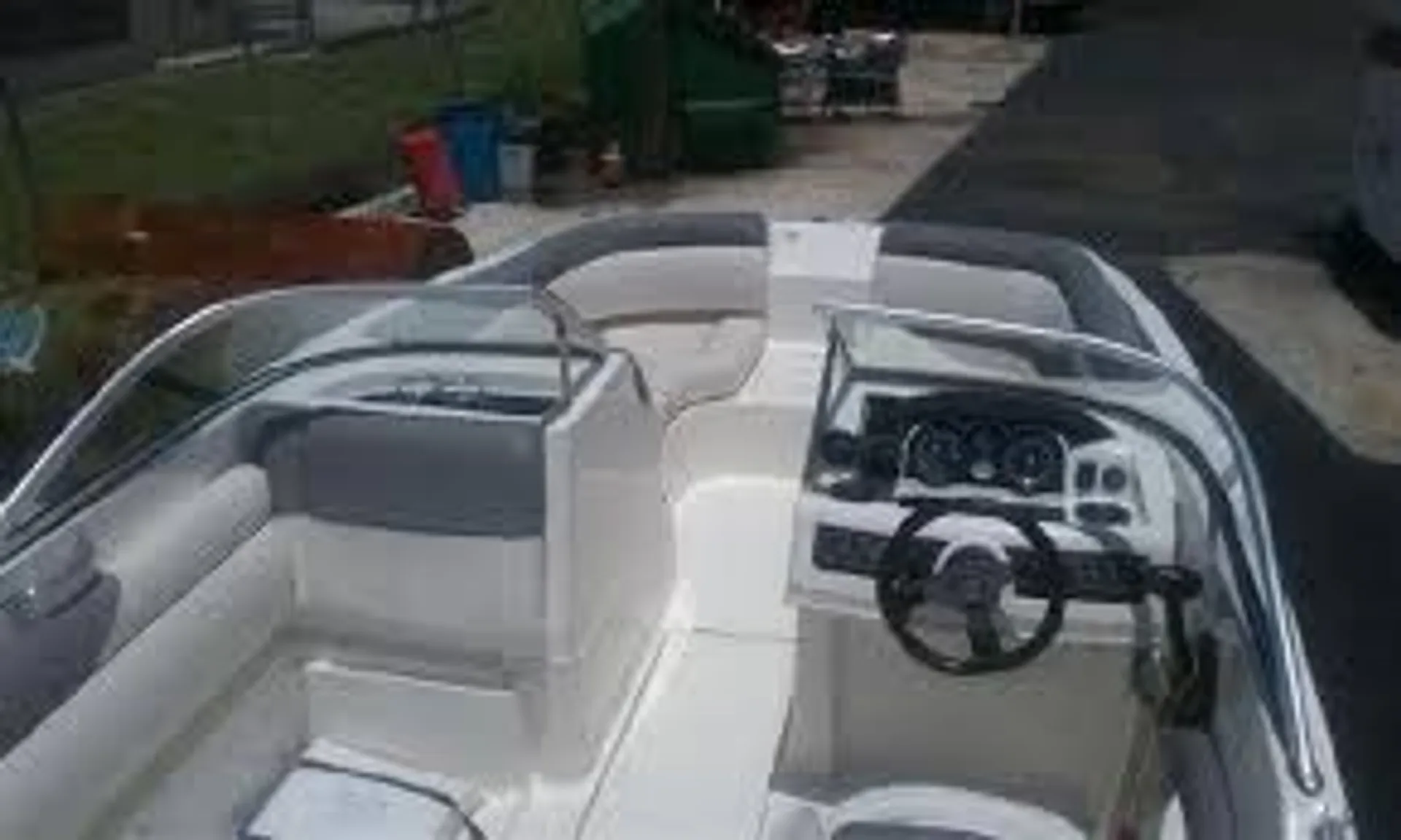 Bayliner Element 19 Deck Boat in La Grange, CA — photo 4