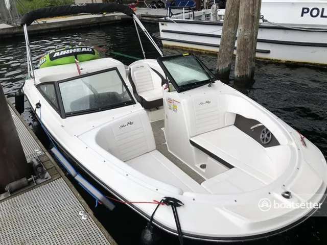 Rent a bow rider in Seattle, WA, United States near me