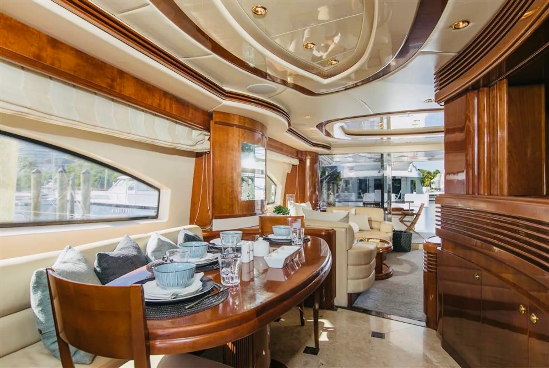 Azimut 80 in Miami, FL — photo 5